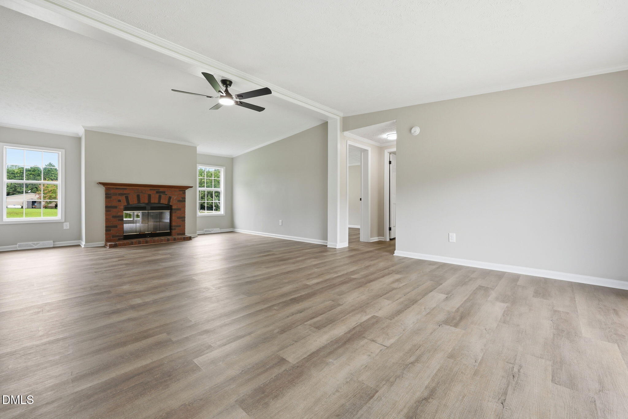 102 Pineview Drive