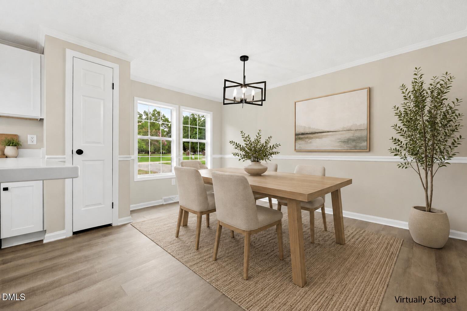 102 Pineview Drive