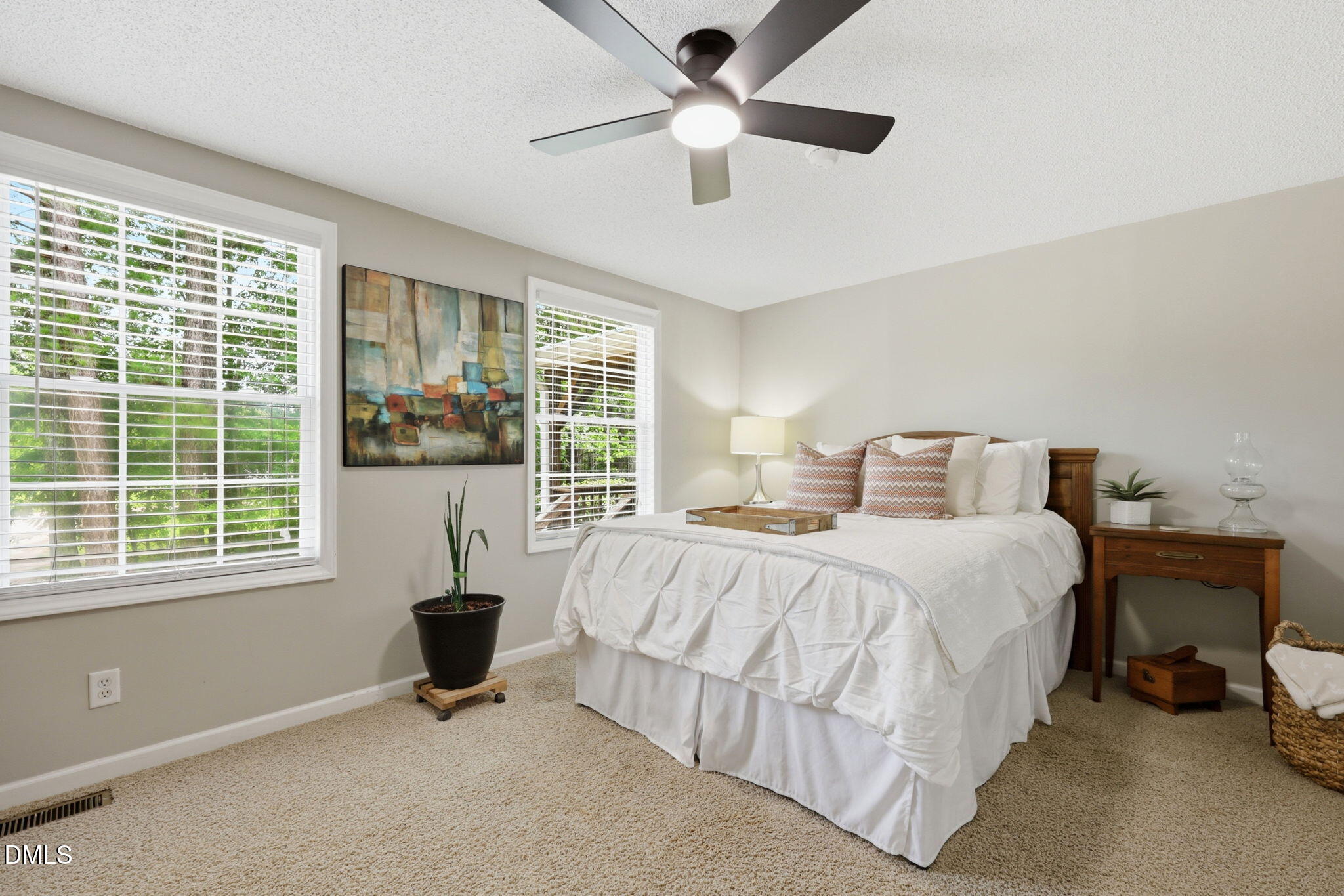 104 Pineview Drive