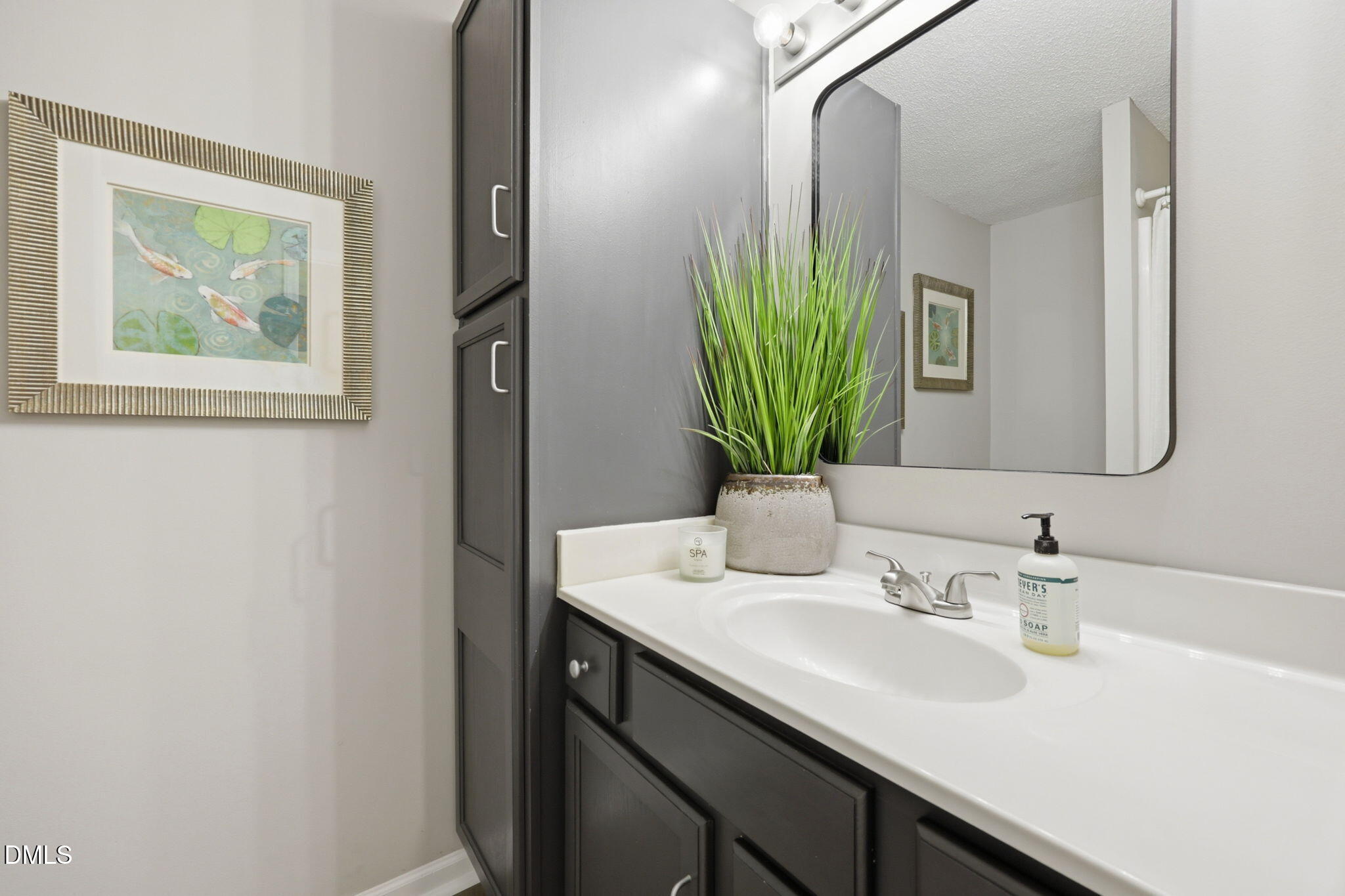 104 Pineview Drive