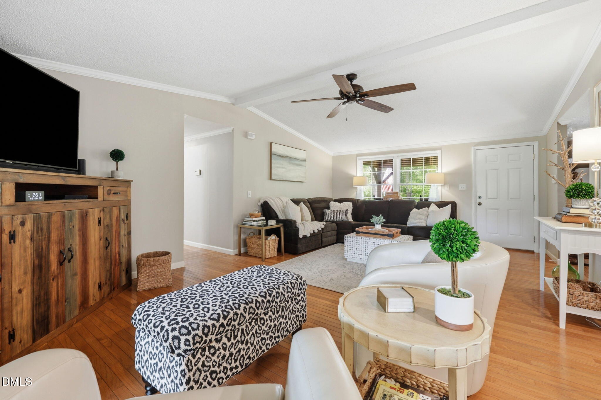 104 Pineview Drive