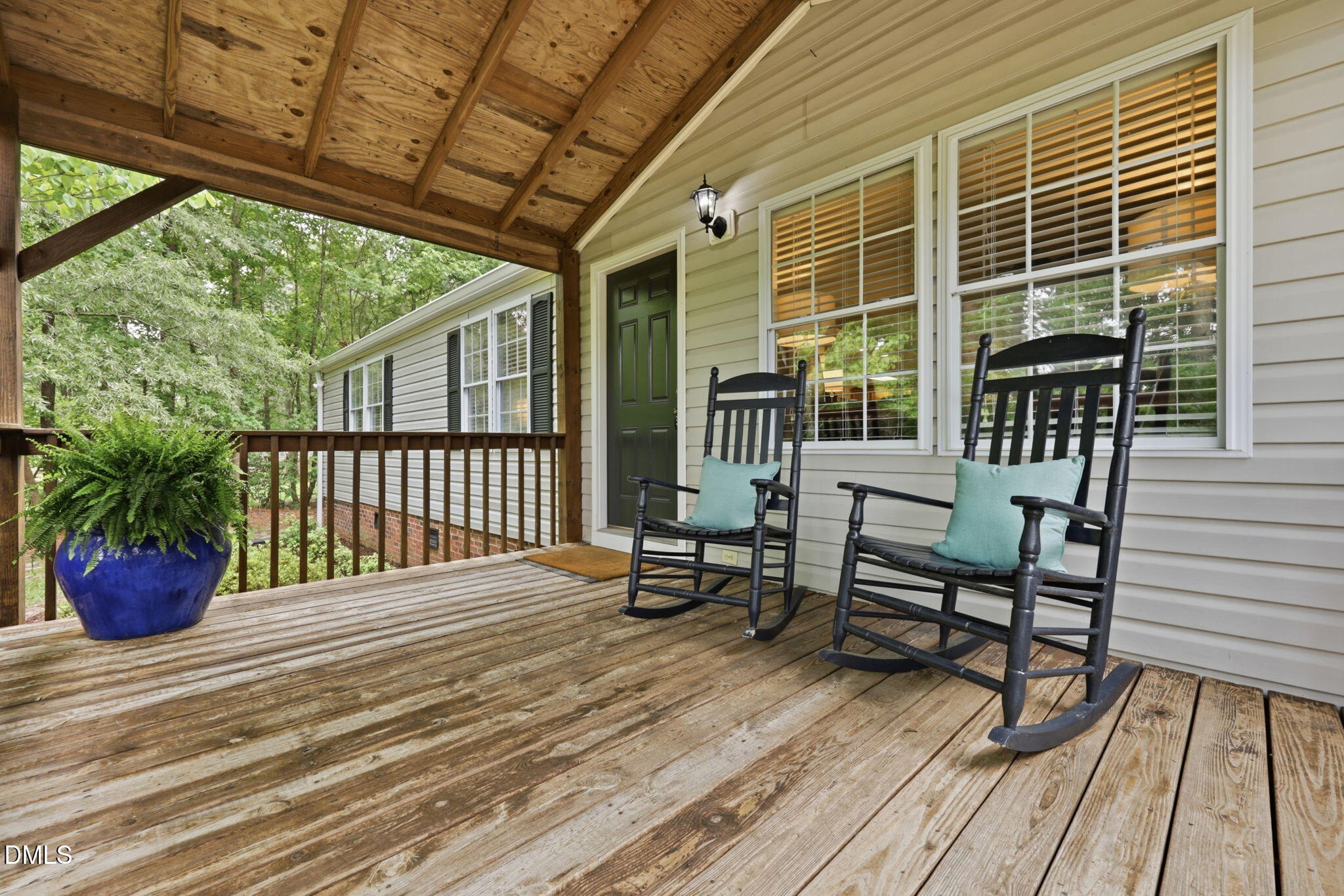 104 Pineview Drive