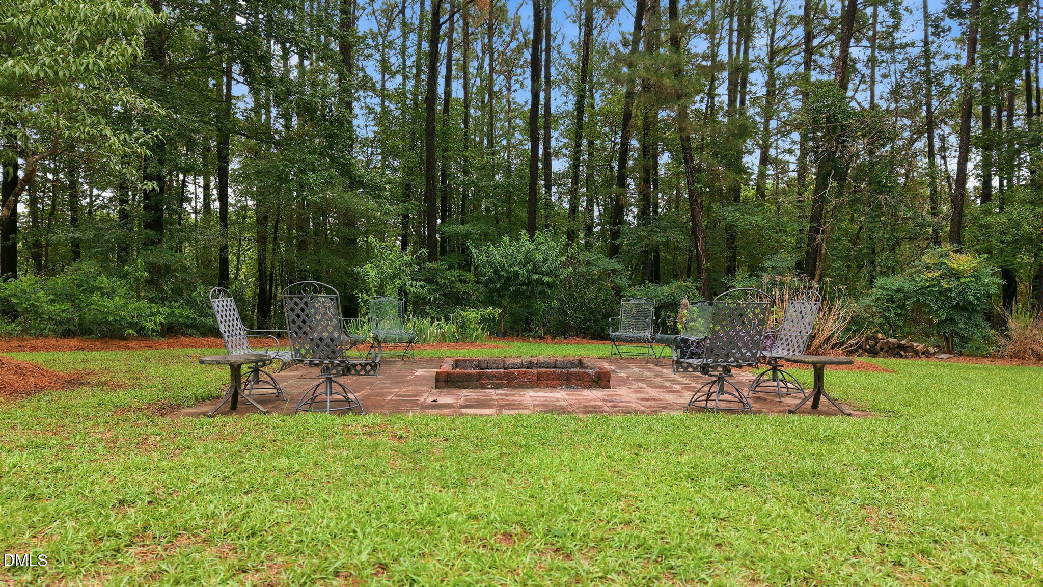 104 Pineview Drive