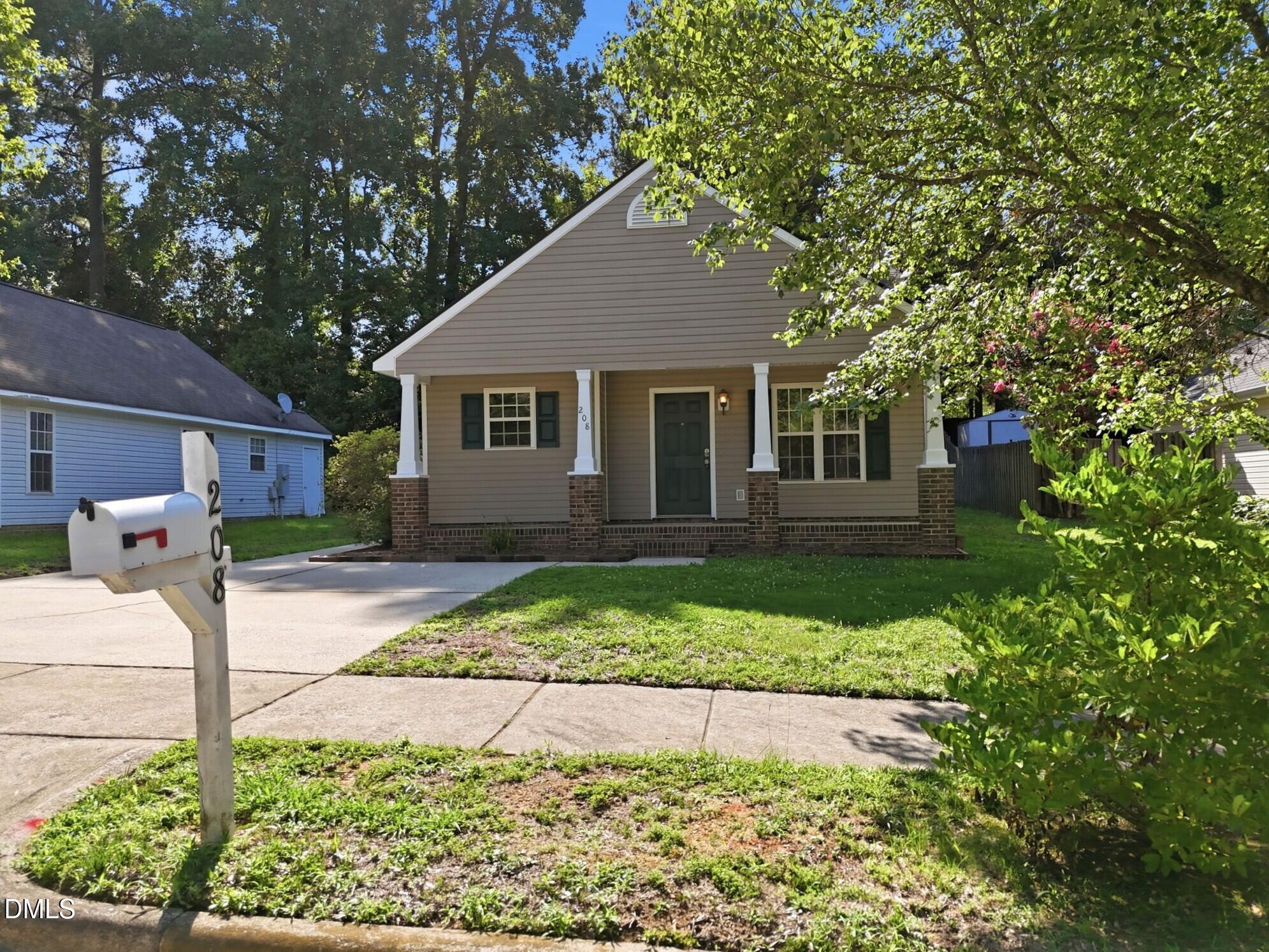 208 Highgate Circle