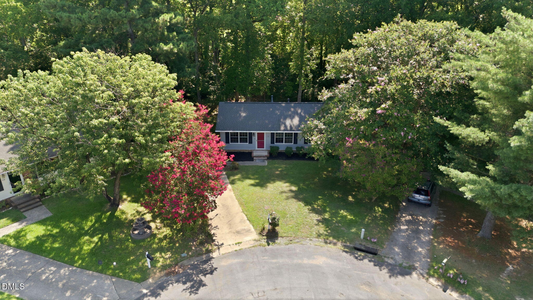 909 Bryn Mawr Court