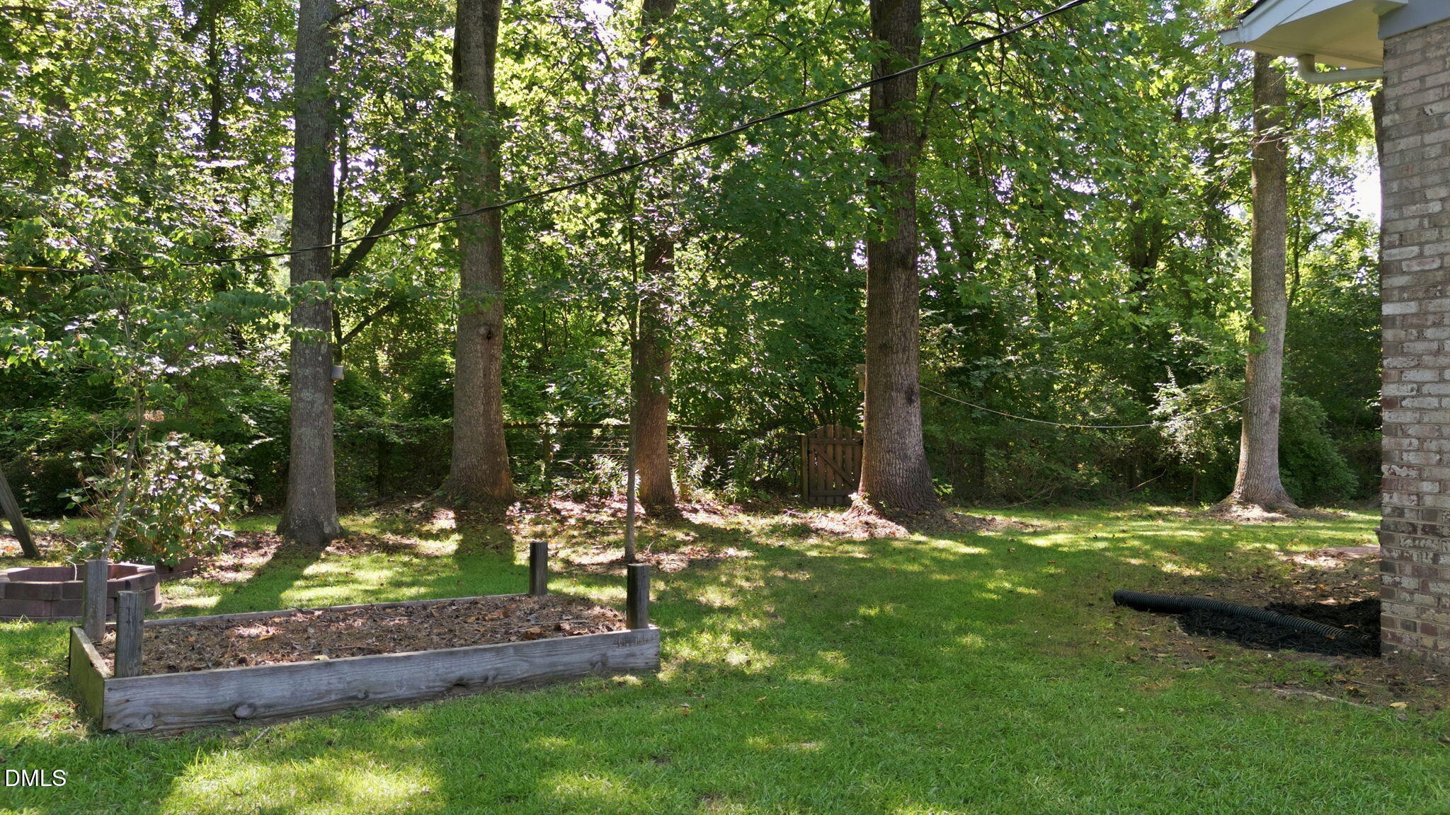 909 Bryn Mawr Court