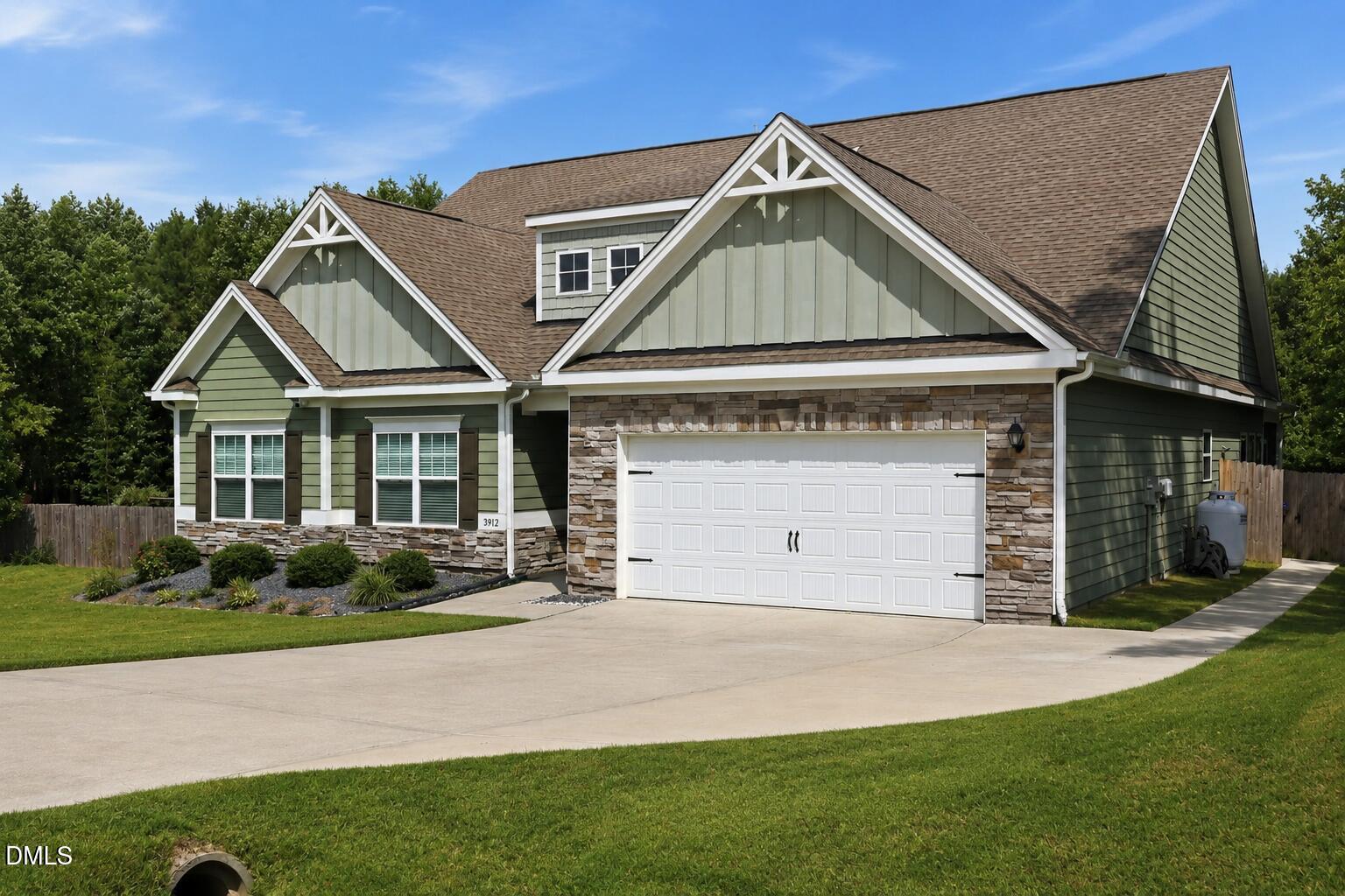 3912 Mendenhall Drive