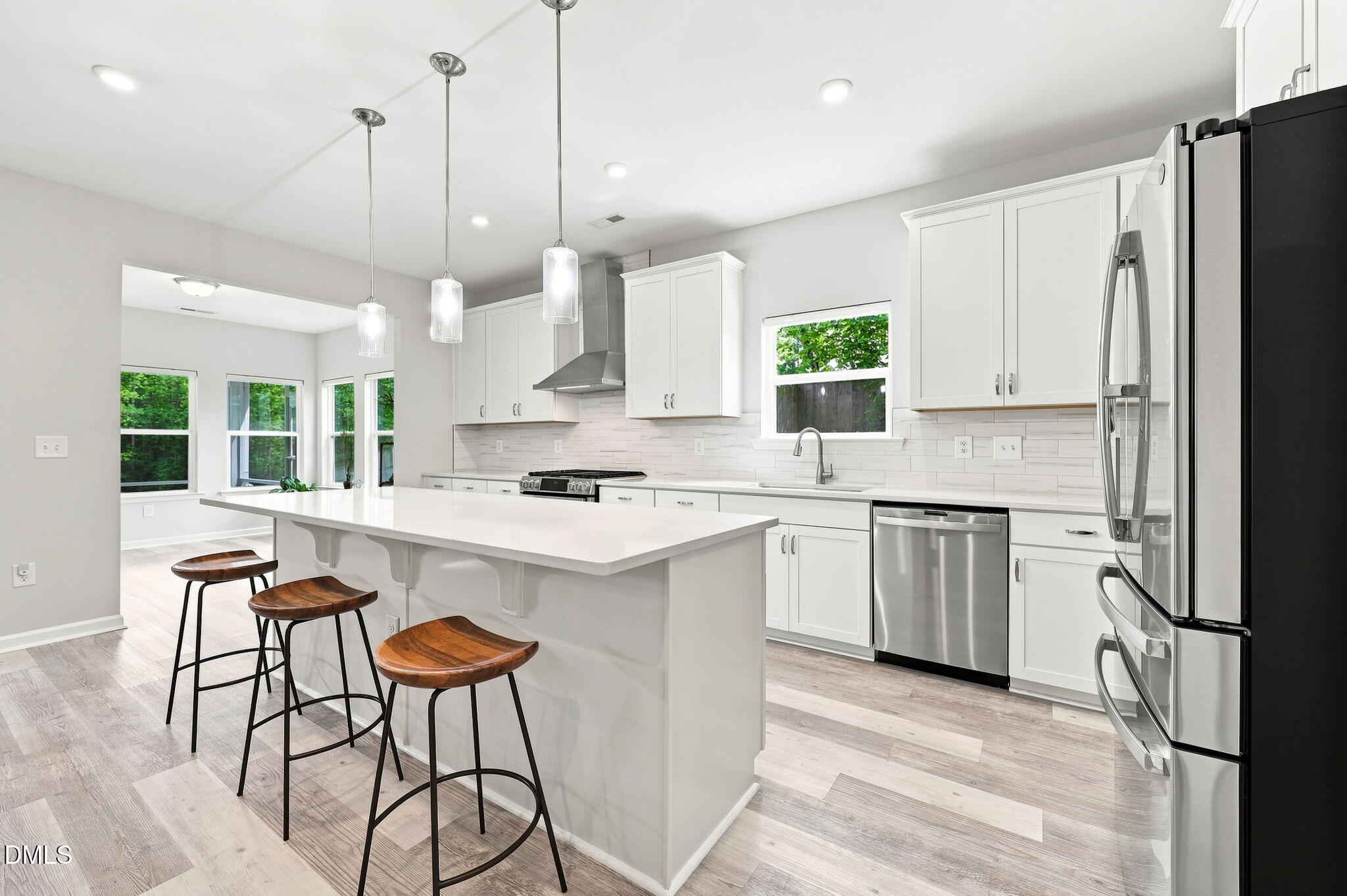 3912 Mendenhall Drive