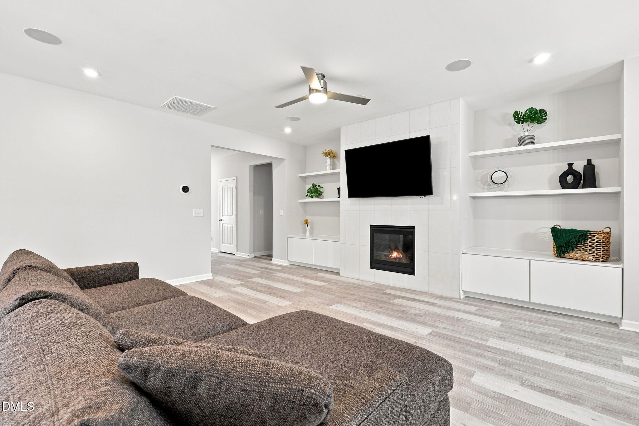 3912 Mendenhall Drive