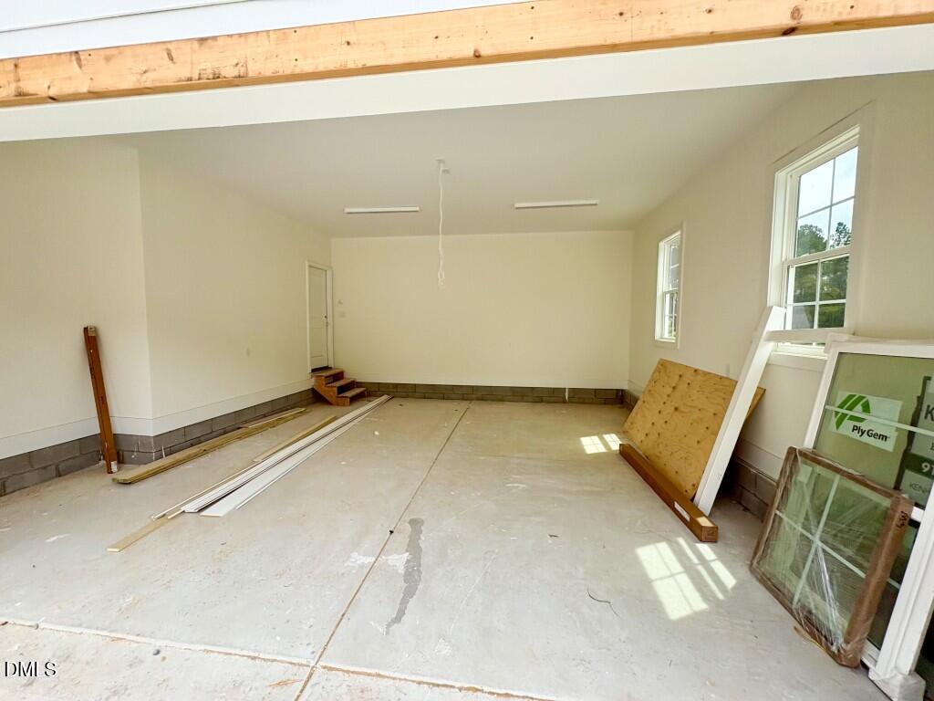 65 Broadleaf Lane