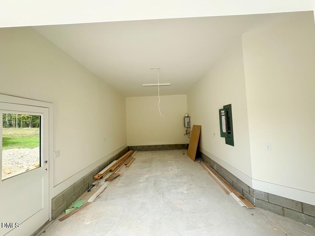 65 Broadleaf Lane