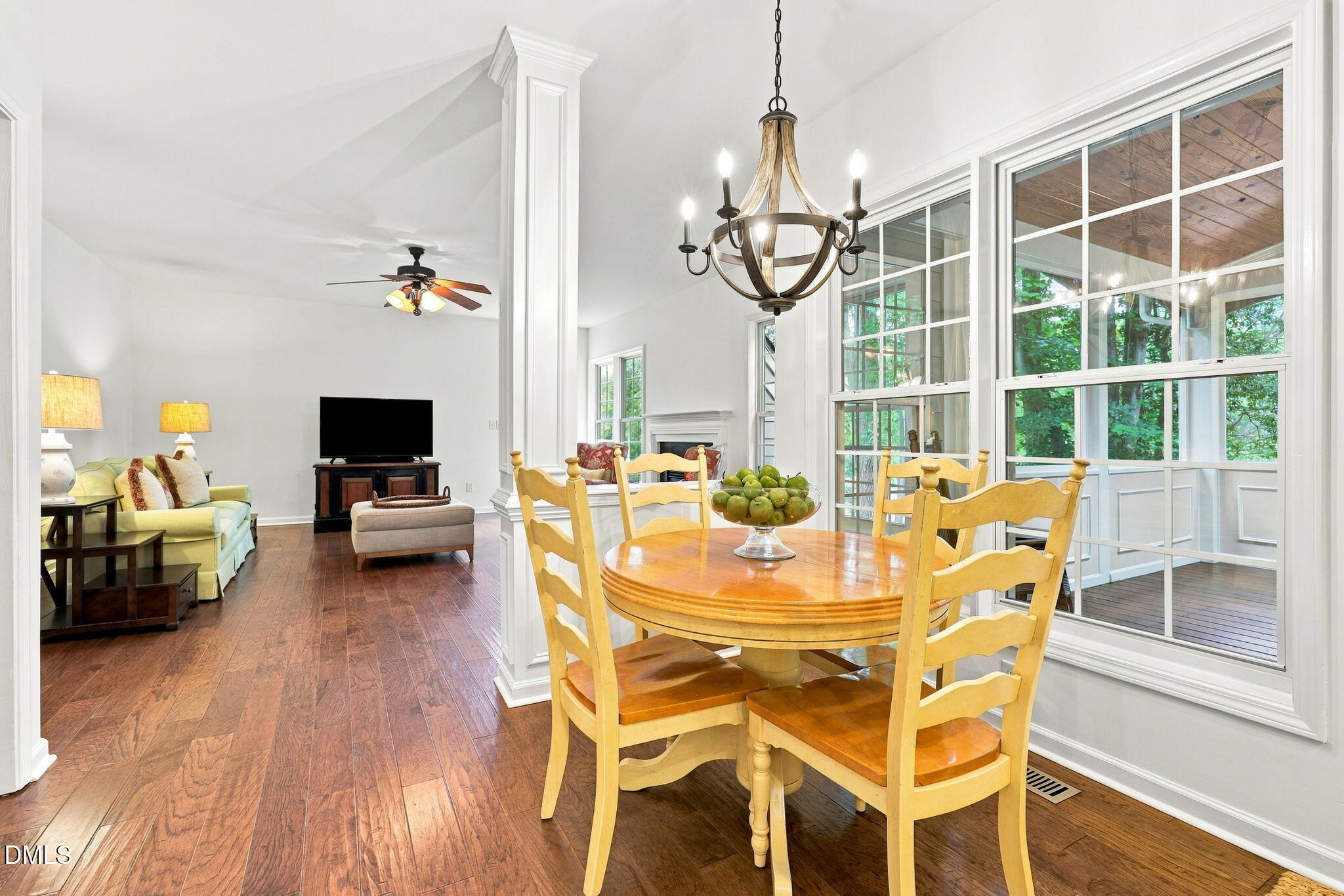 1601 Wood Spring Court