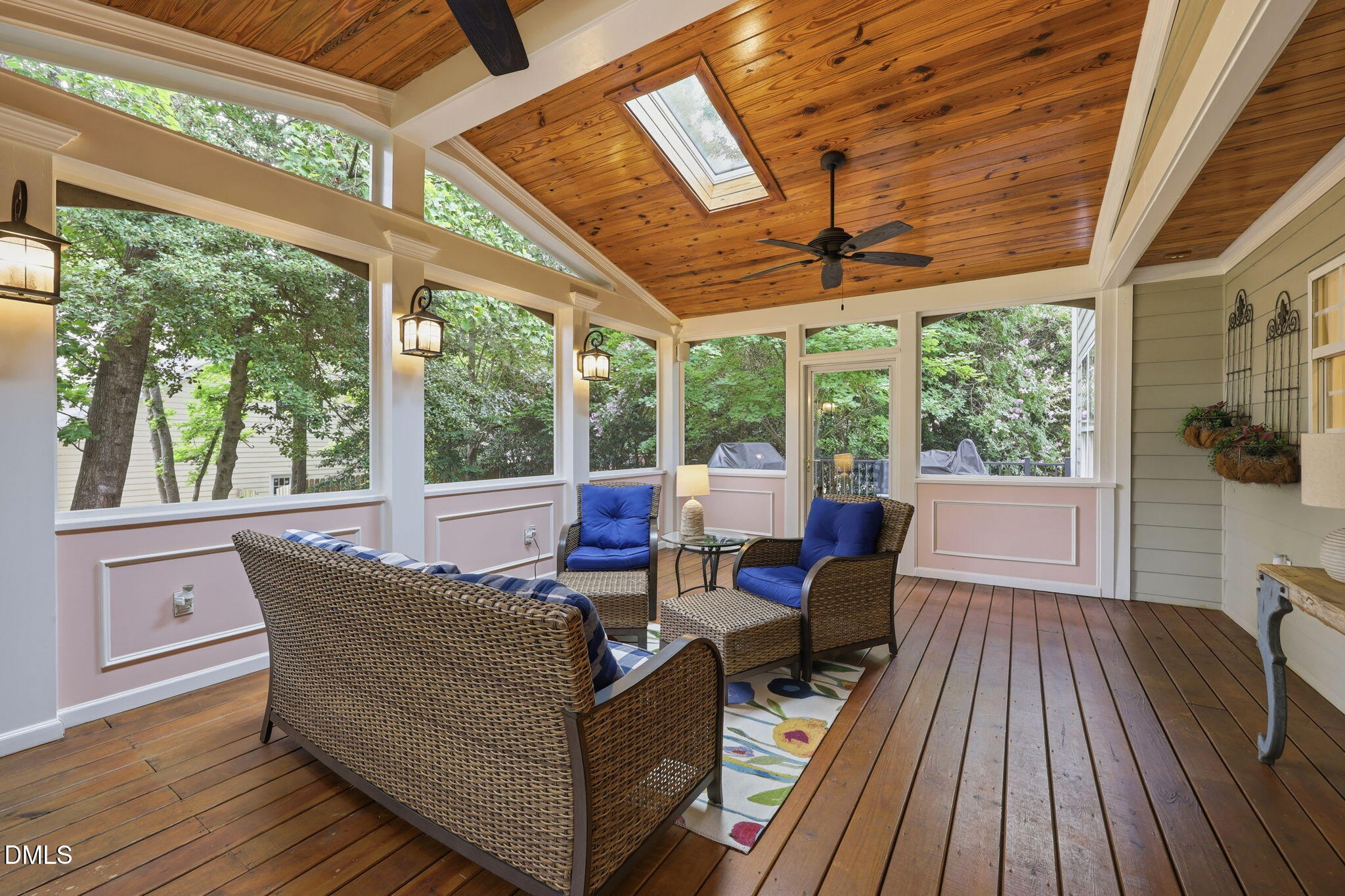 1601 Wood Spring Court