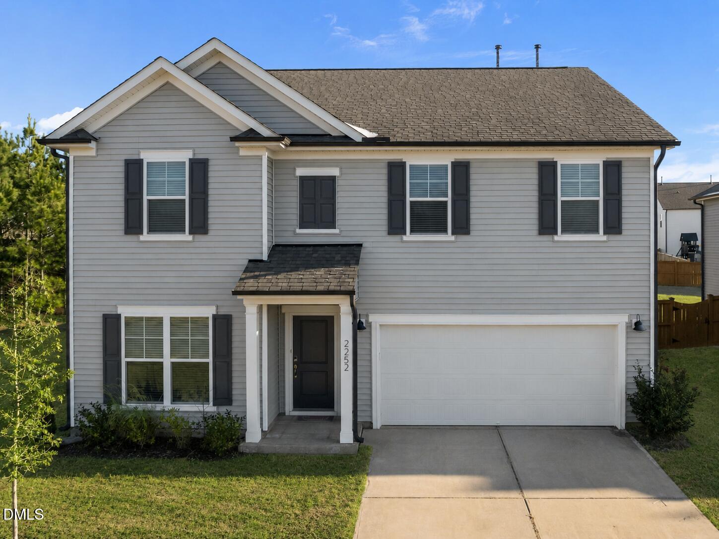 2252 Fairway Green Drive
