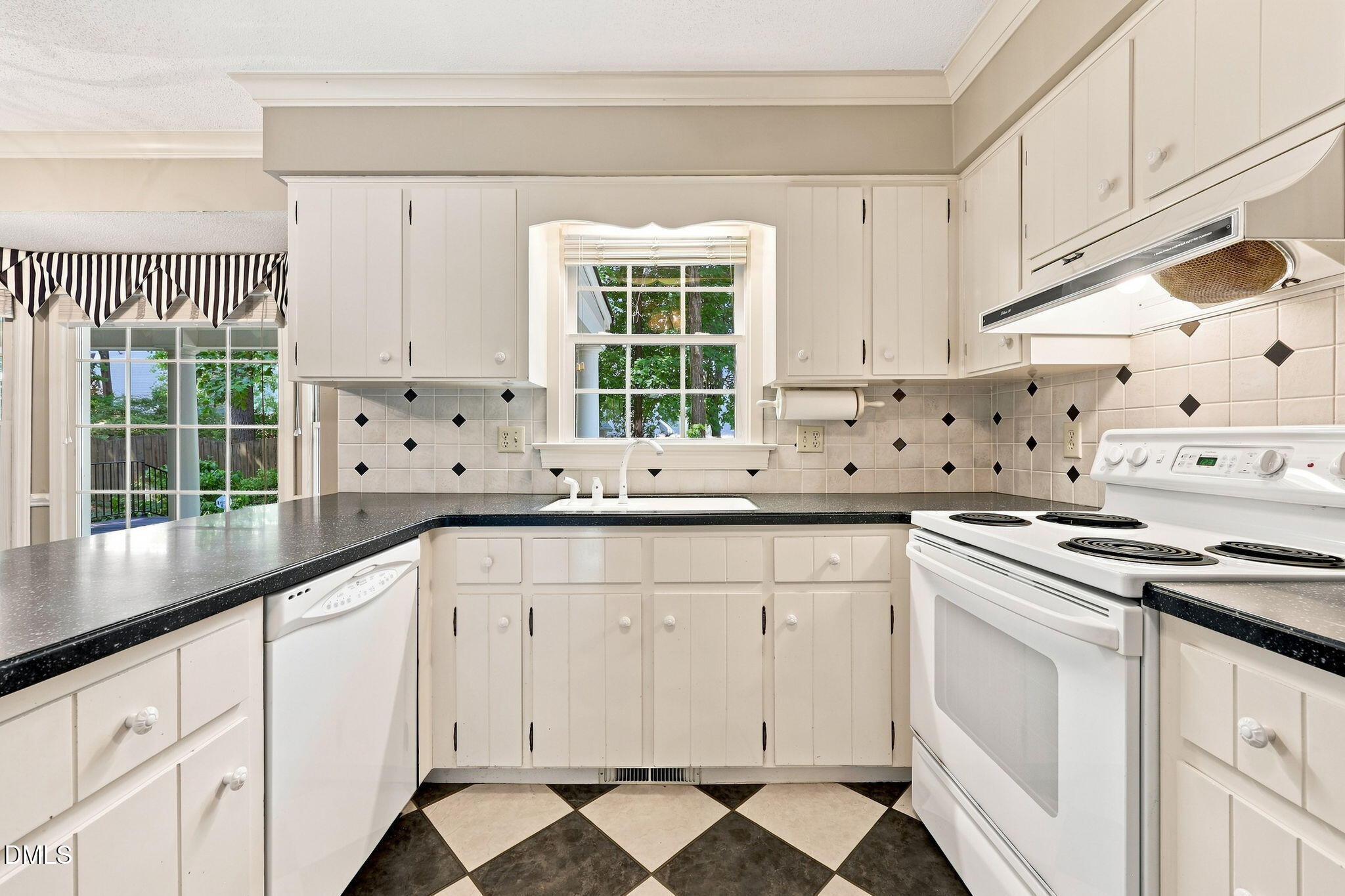 4605 Old Village Road