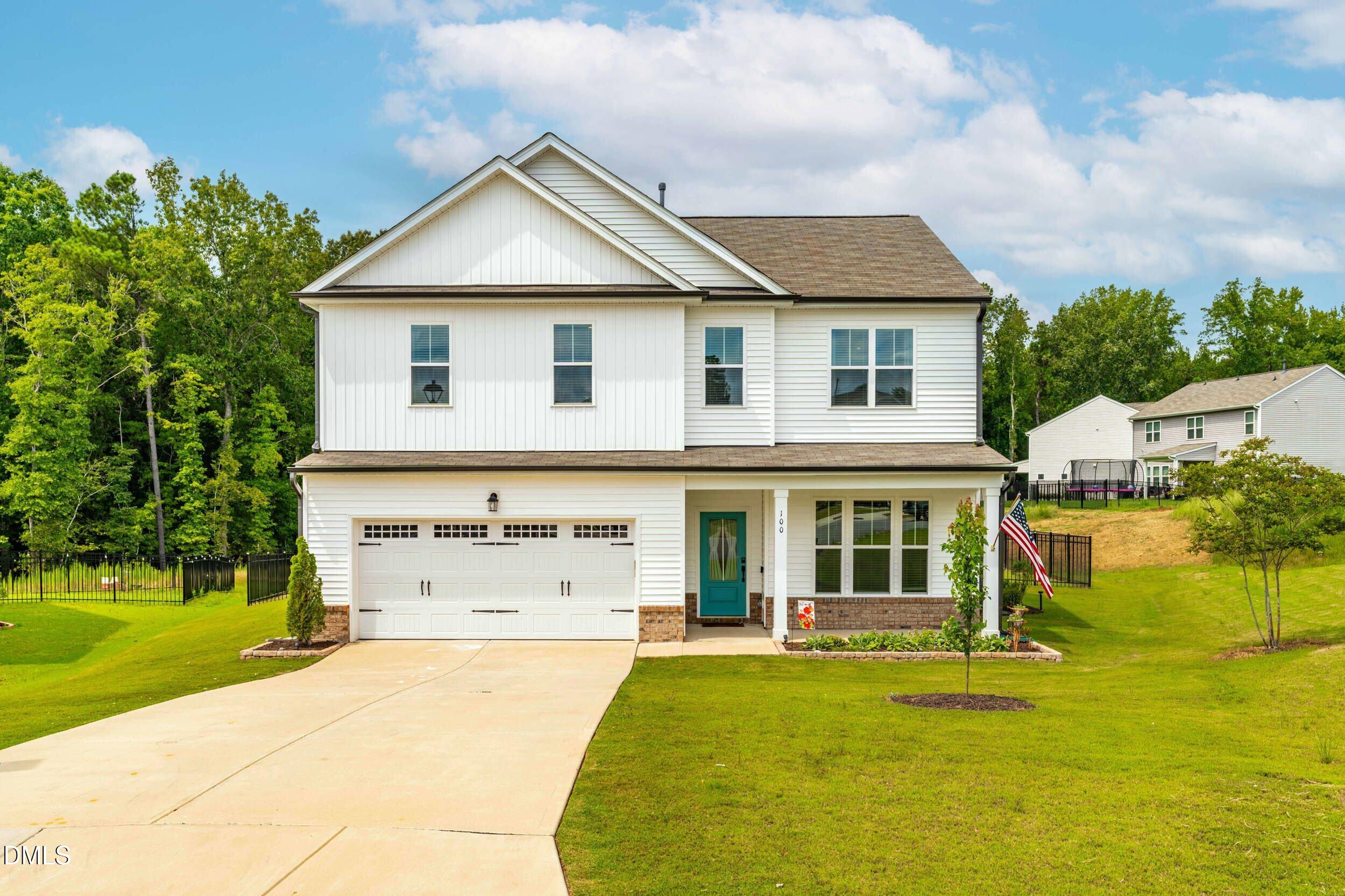 100 Capanne Court