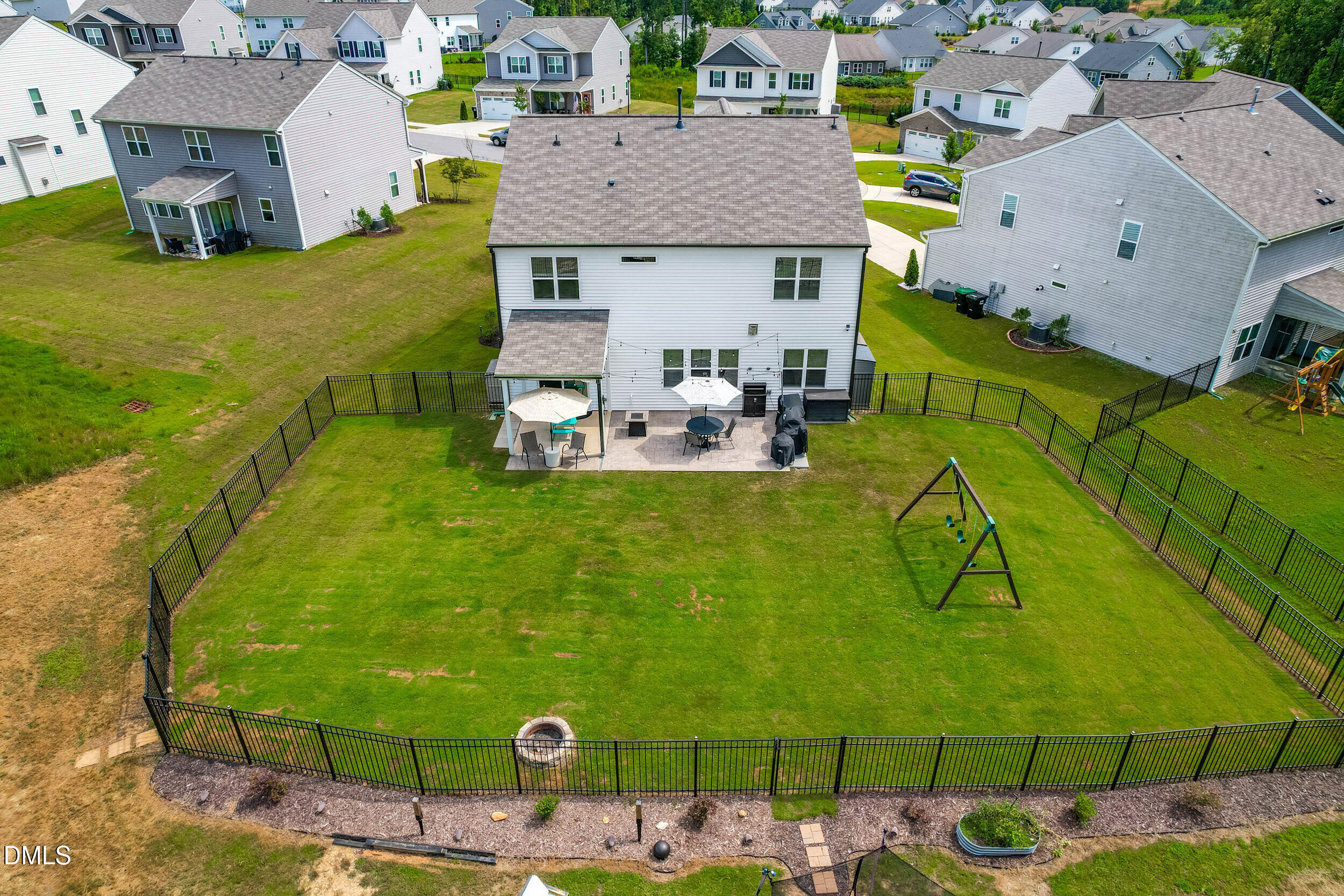 100 Capanne Court