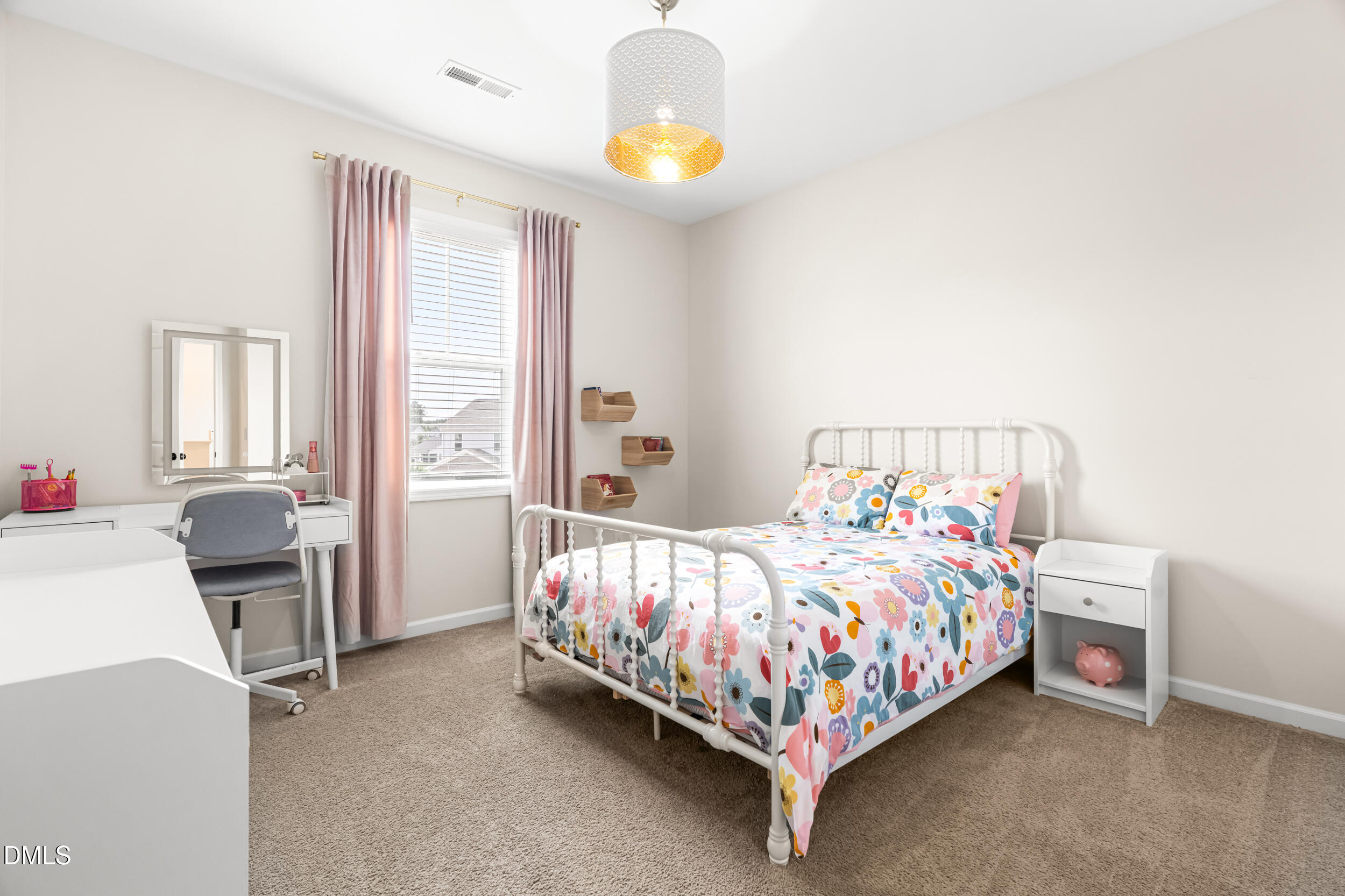 100 Capanne Court