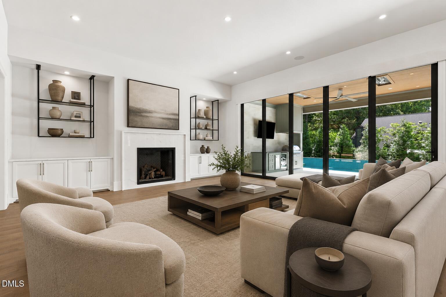 822 Pebblebrook Drive