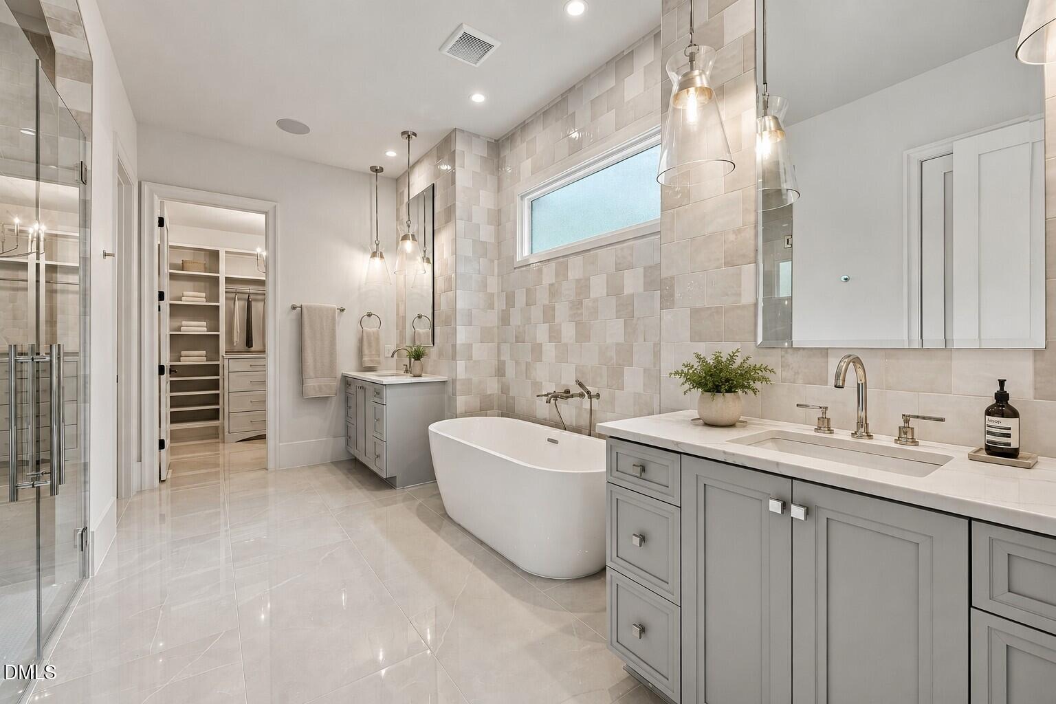 822 Pebblebrook Drive