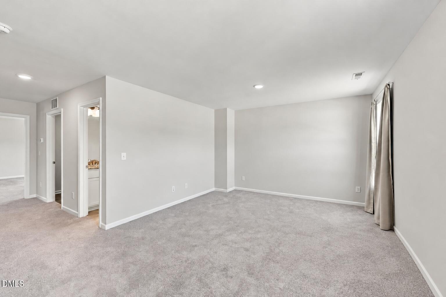 202 Queenstown Drive