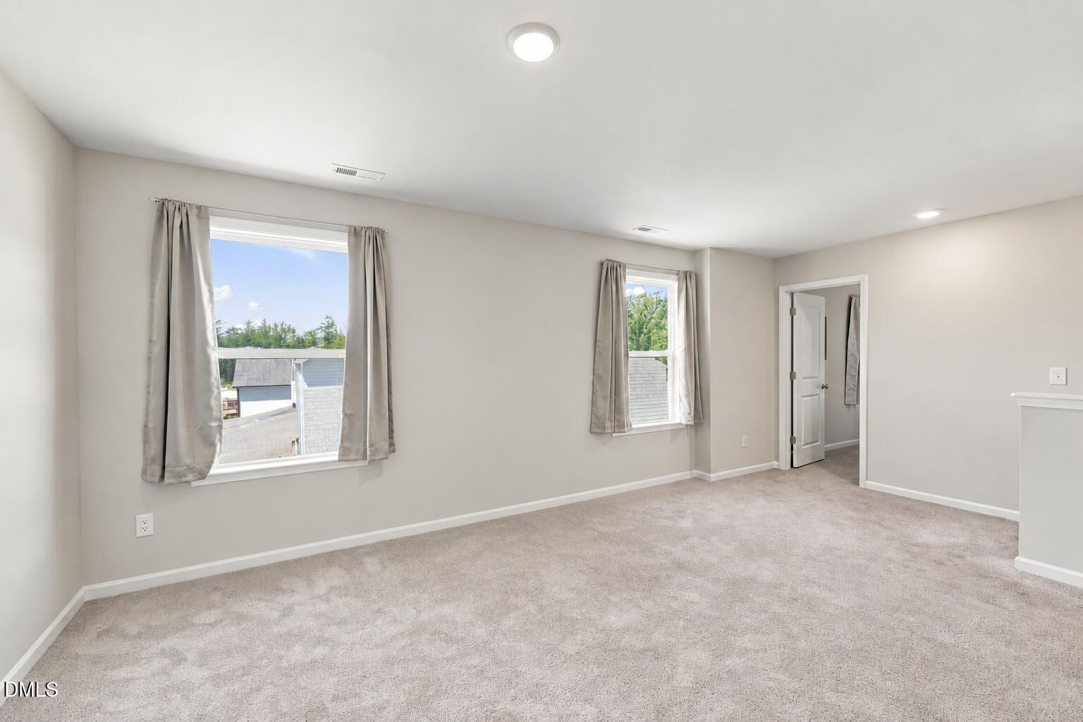 202 Queenstown Drive