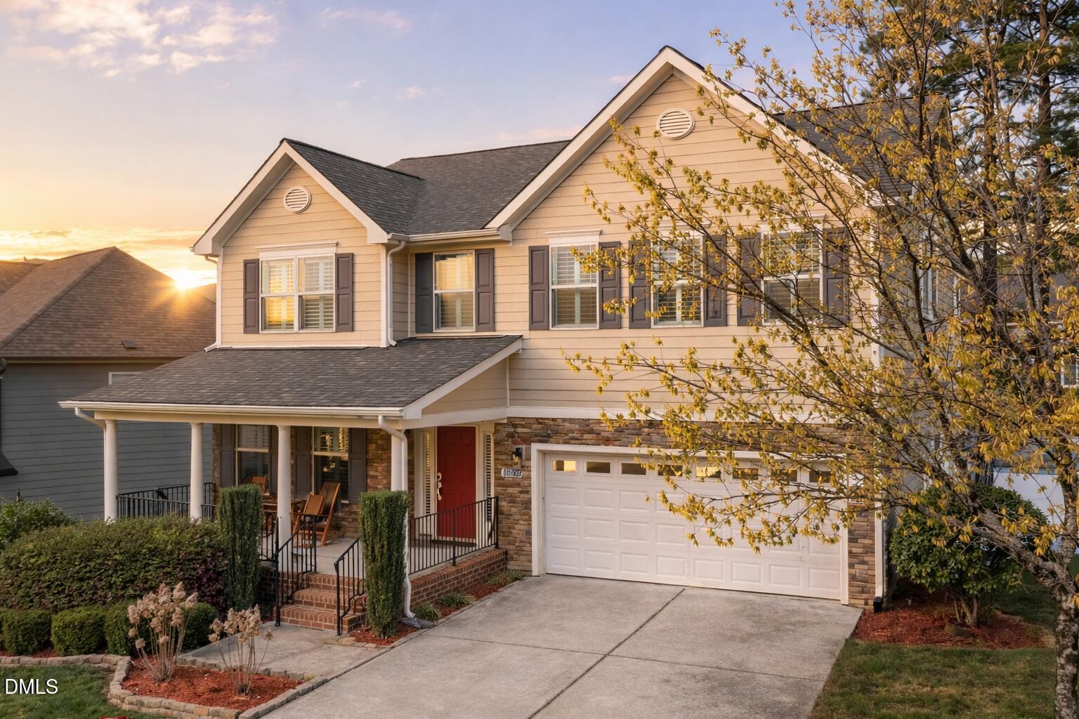 1004 Manderleigh Drive