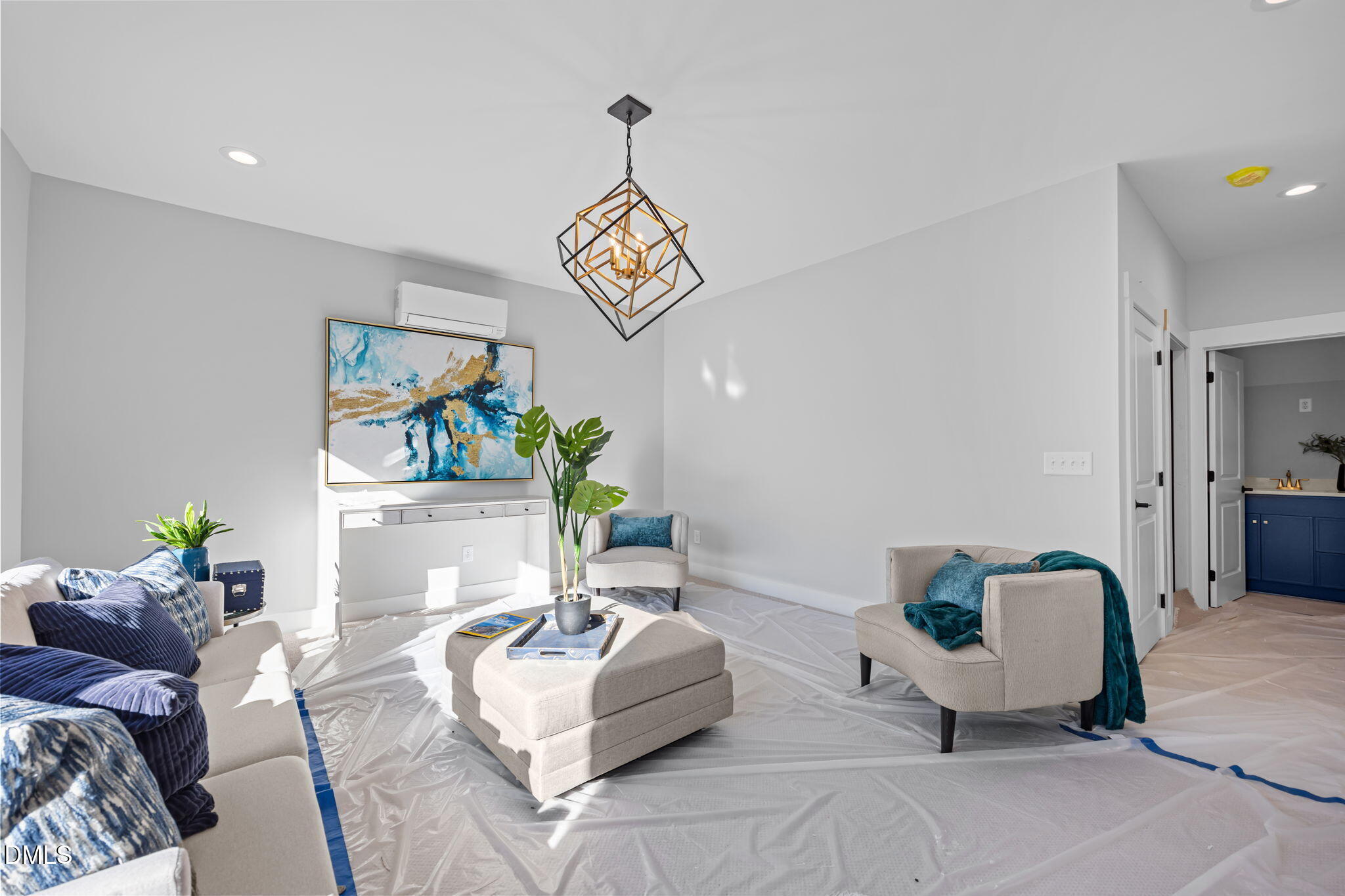 1005 Phoenix Place