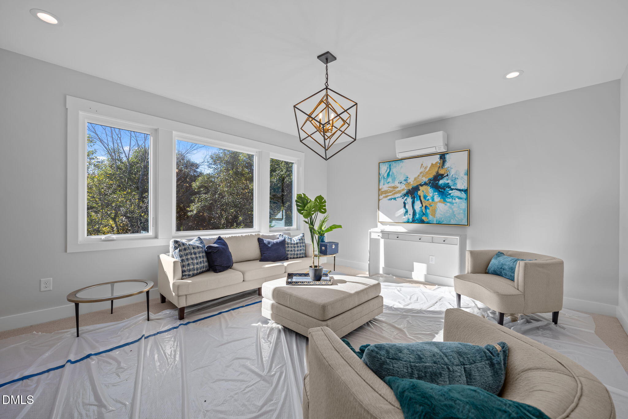 1005 Phoenix Place