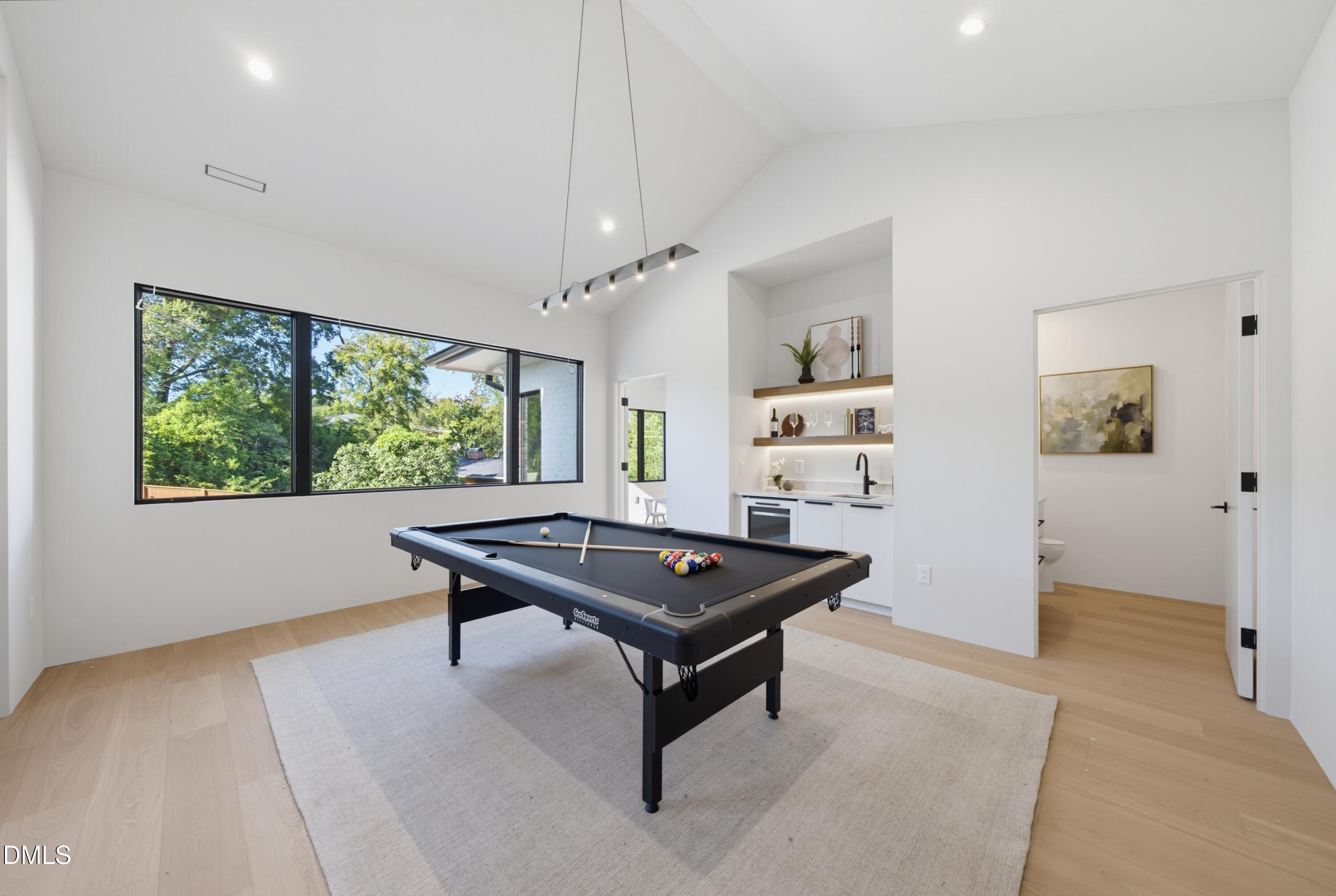 305 Dartmouth Road