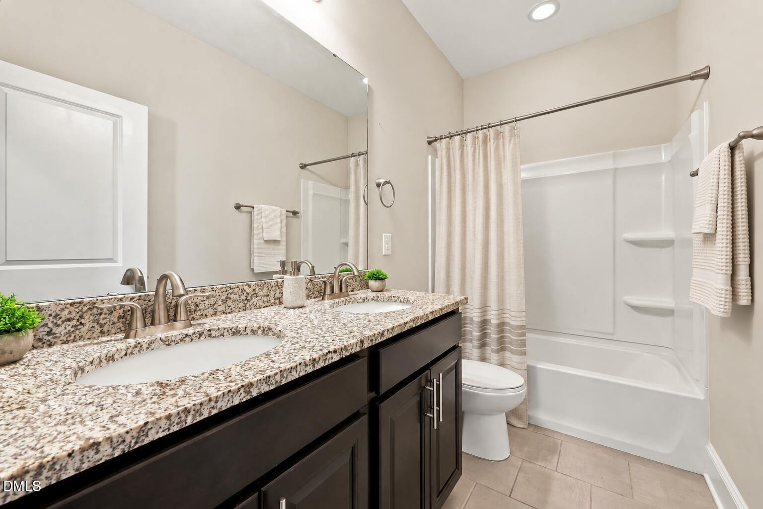 424 Kings Glen Way