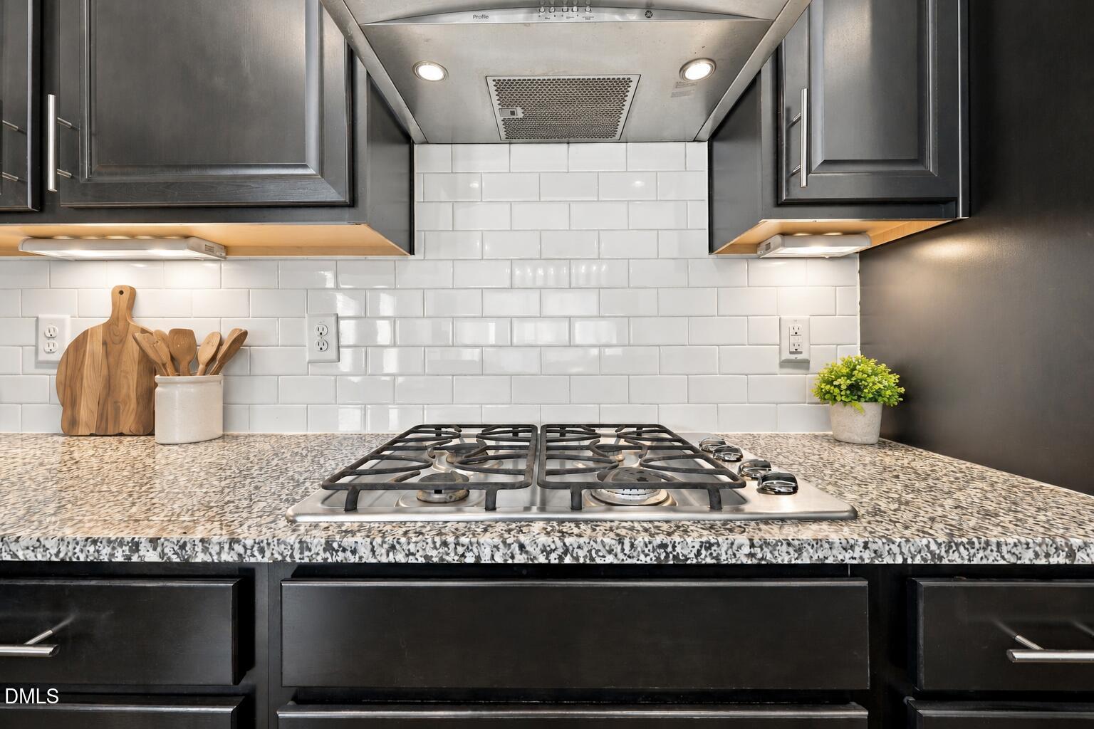 424 Kings Glen Way