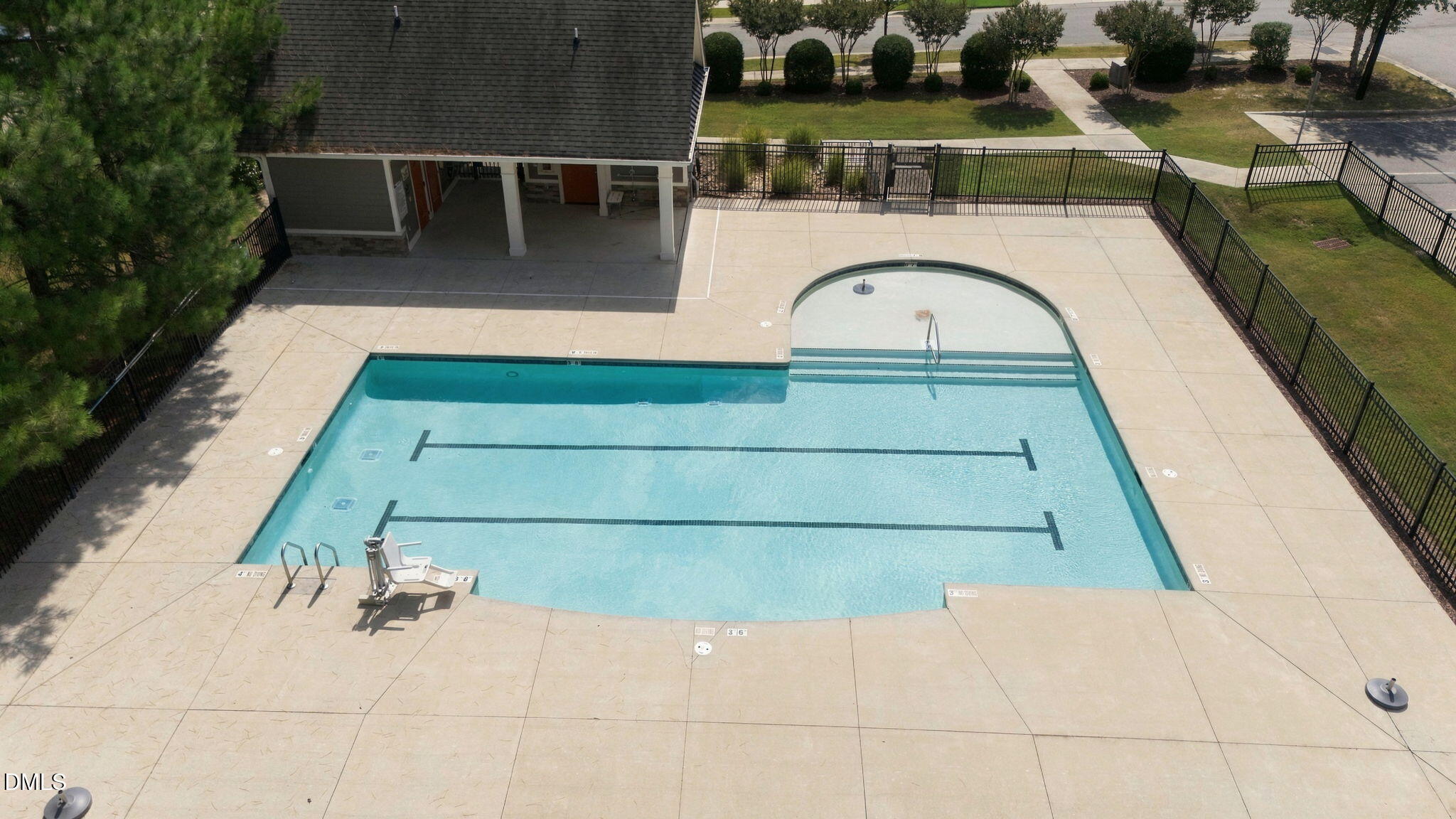 424 Kings Glen Way