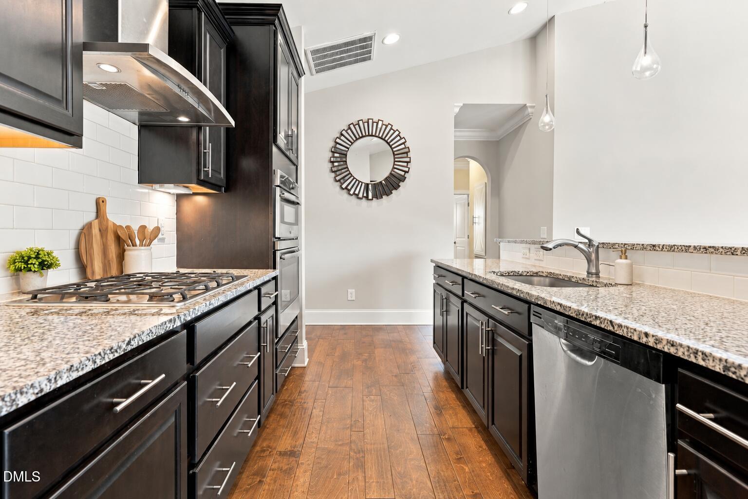 424 Kings Glen Way