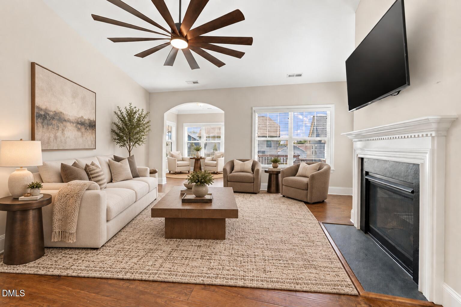 424 Kings Glen Way