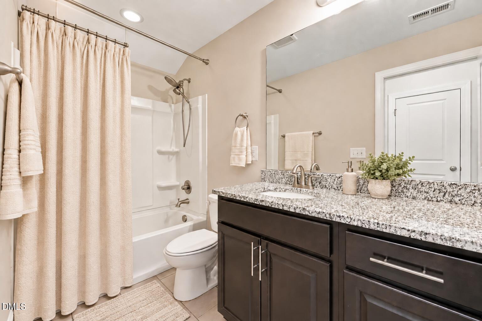 424 Kings Glen Way