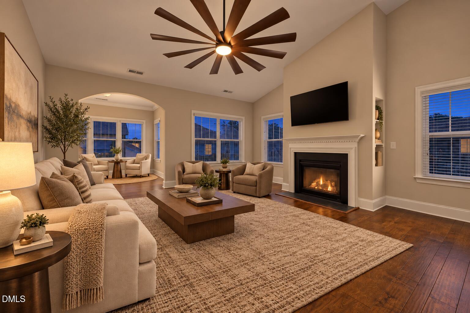 424 Kings Glen Way