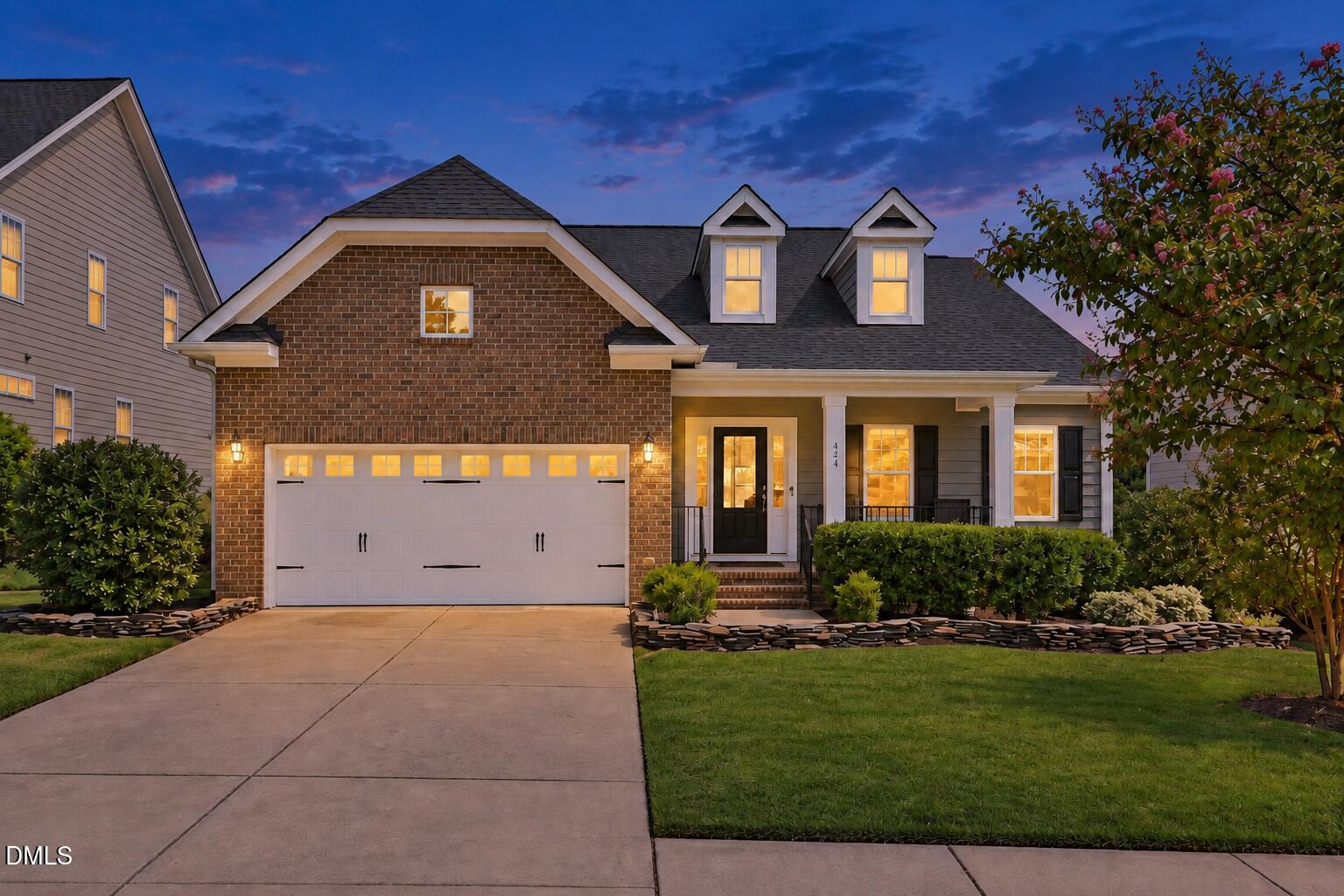 424 Kings Glen Way