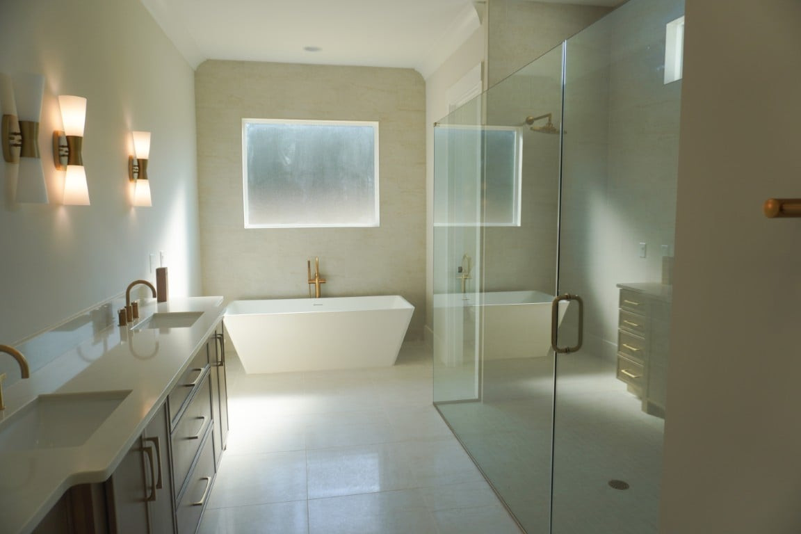 2432 Rosslare Mews Lane