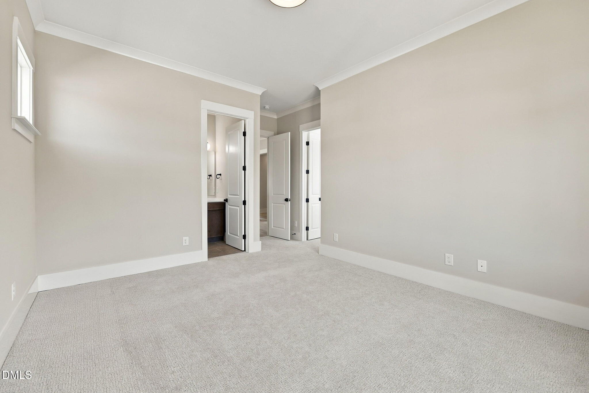 2432 Rosslare Mews Lane