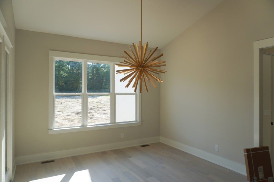 2432 Rosslare Mews Lane
