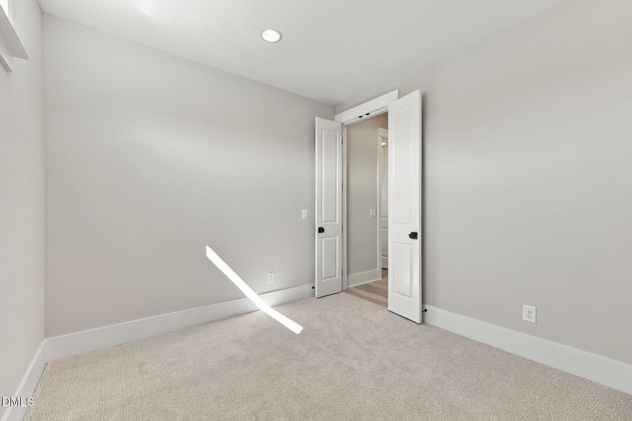 2432 Rosslare Mews Lane