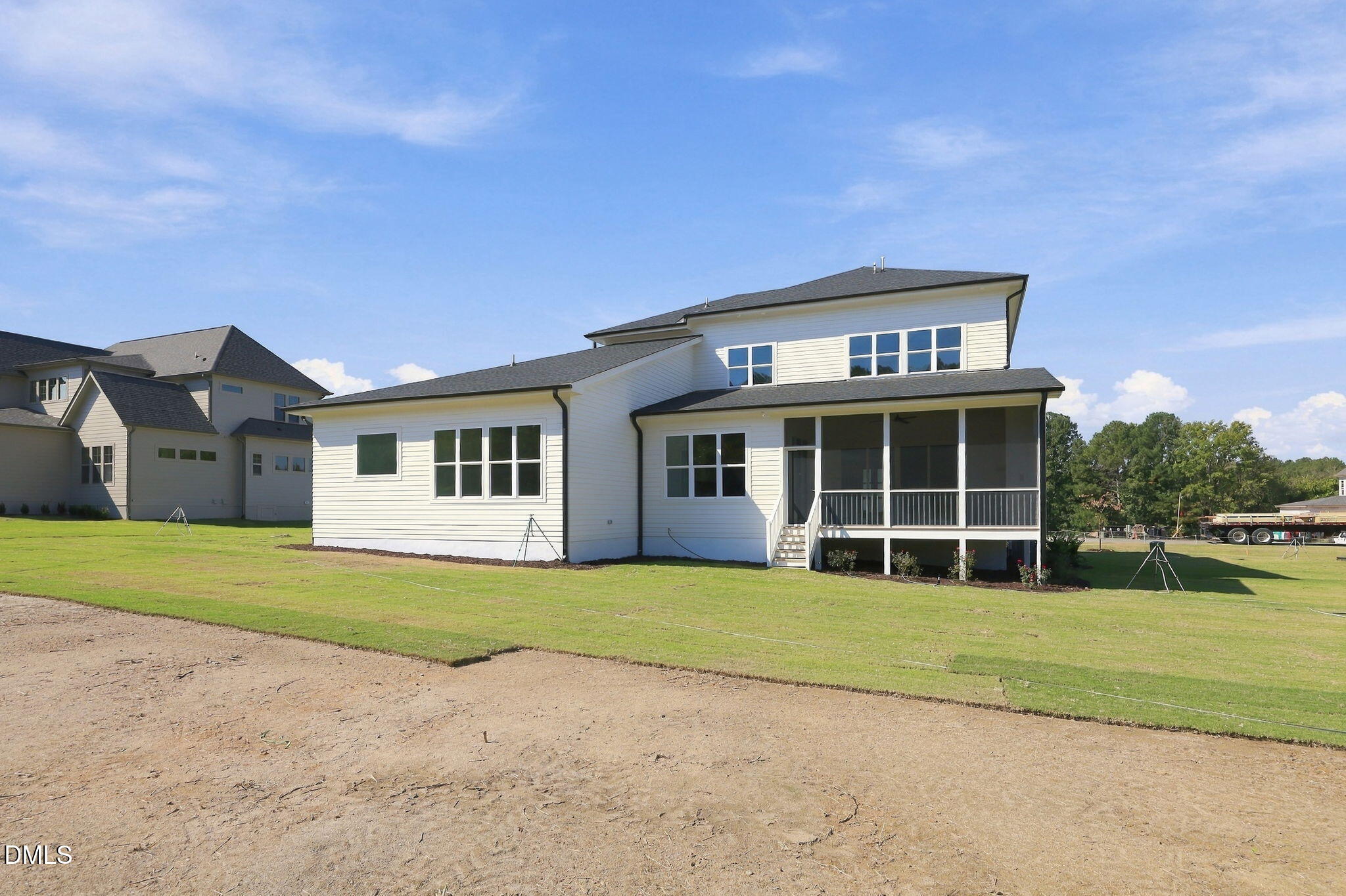 2432 Rosslare Mews Lane