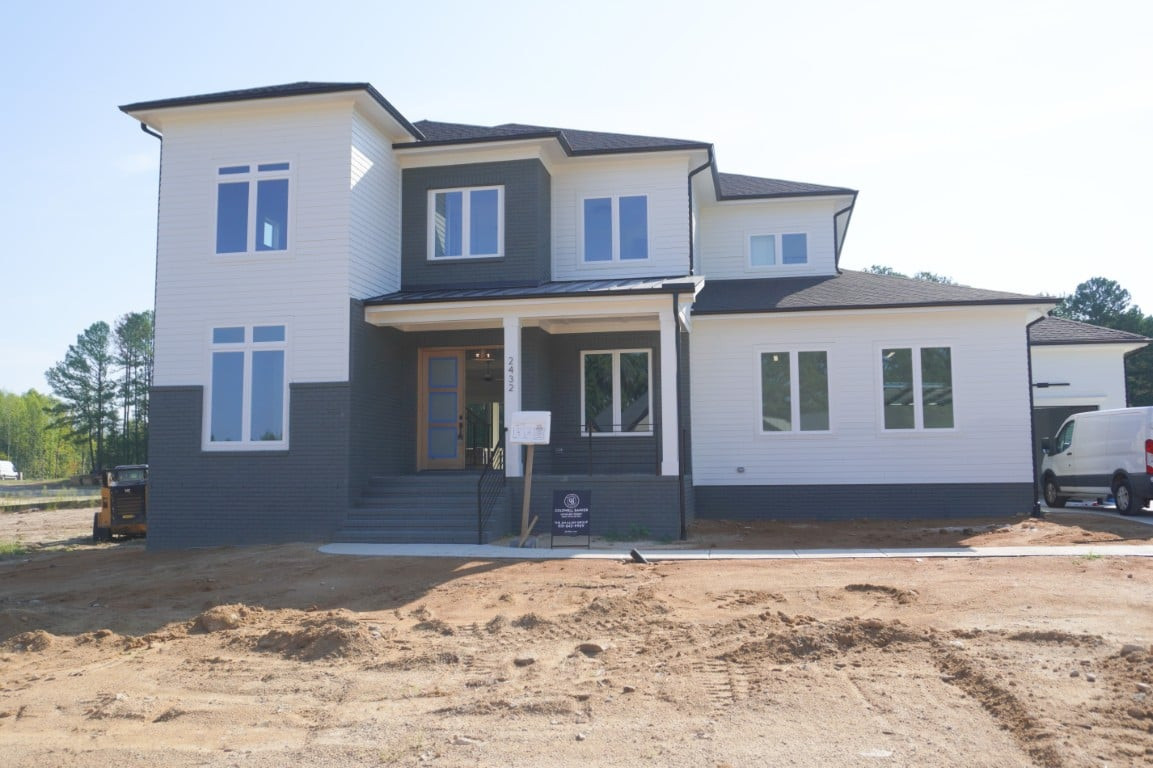 2432 Rosslare Mews Lane