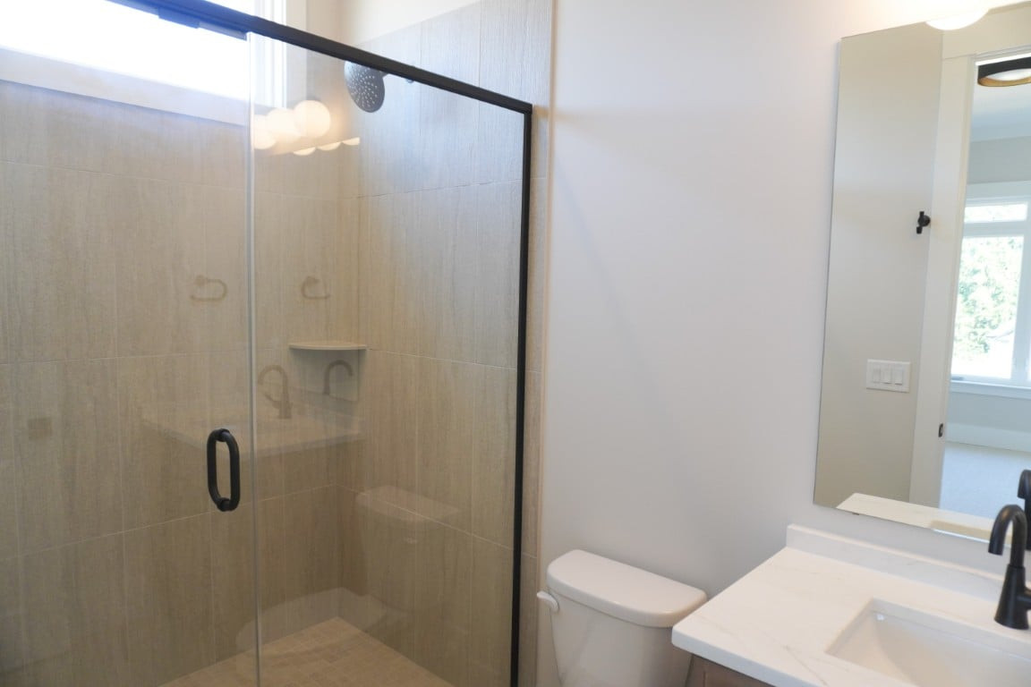 2432 Rosslare Mews Lane