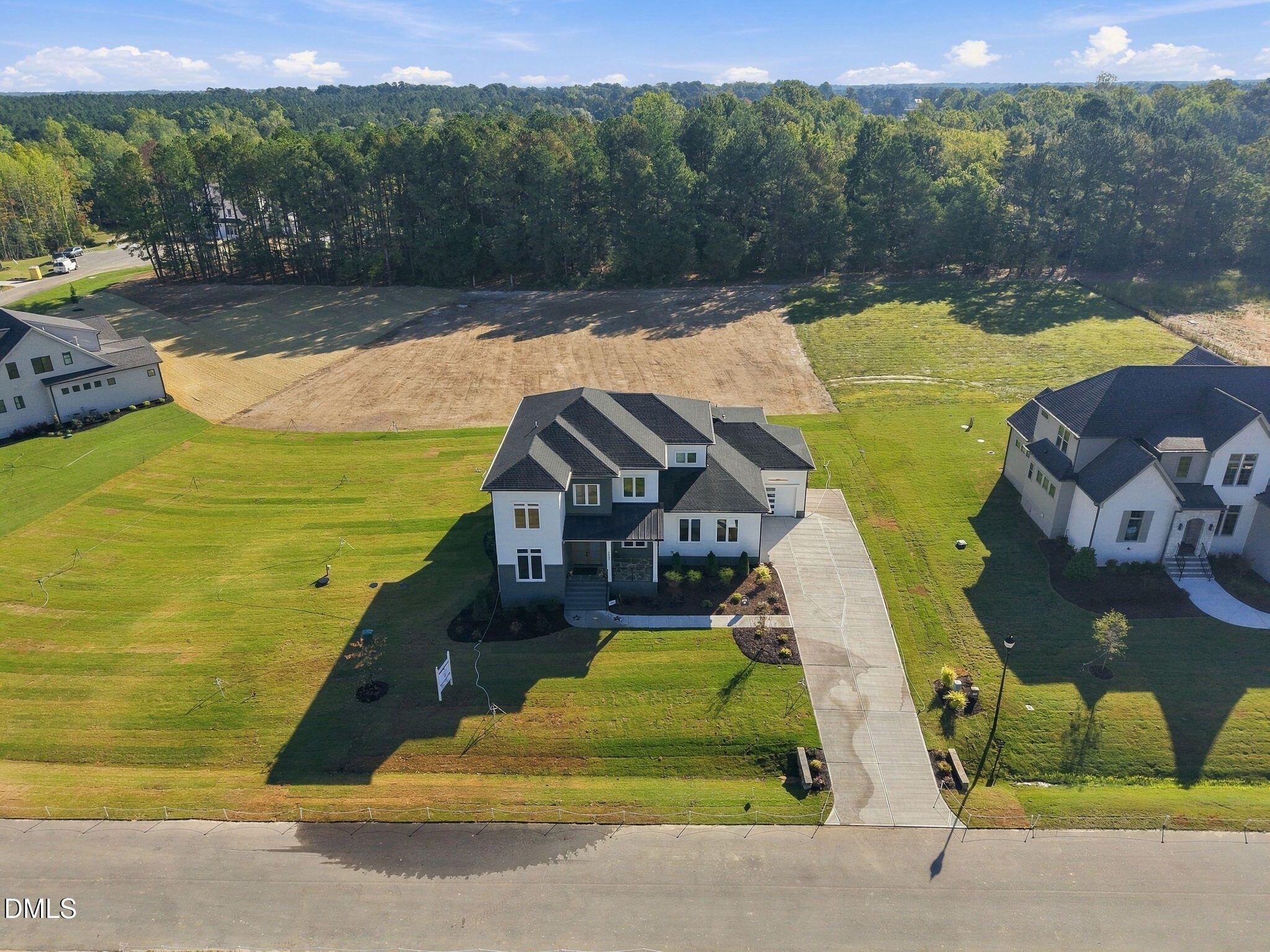 2432 Rosslare Mews Lane