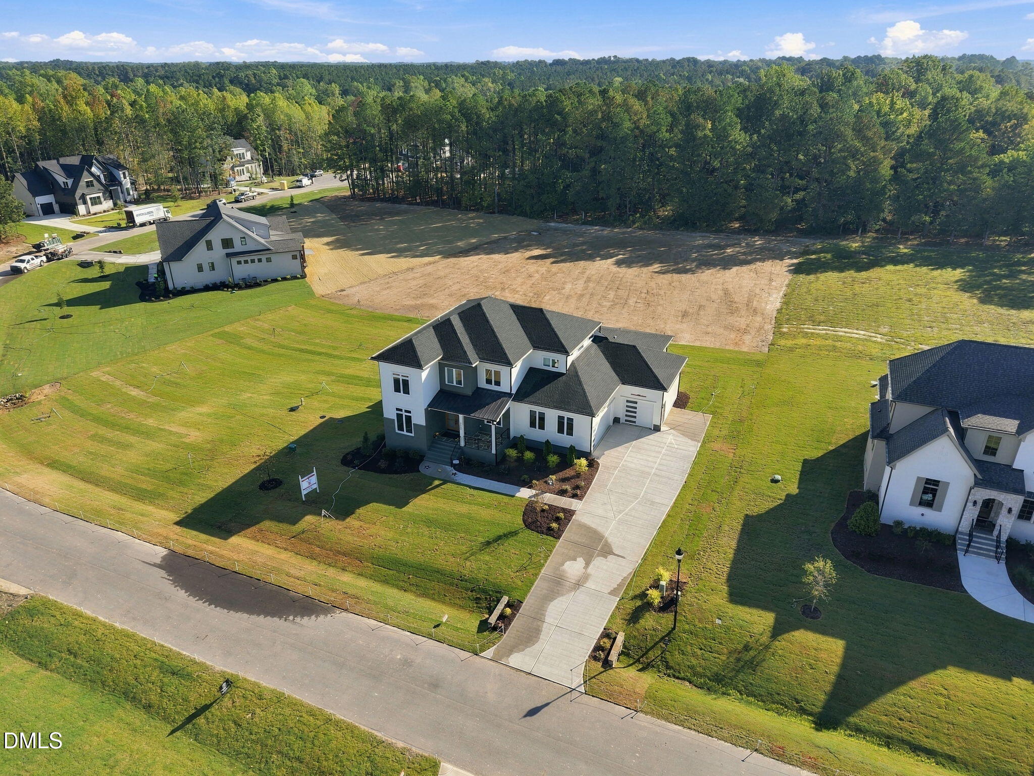 2432 Rosslare Mews Lane