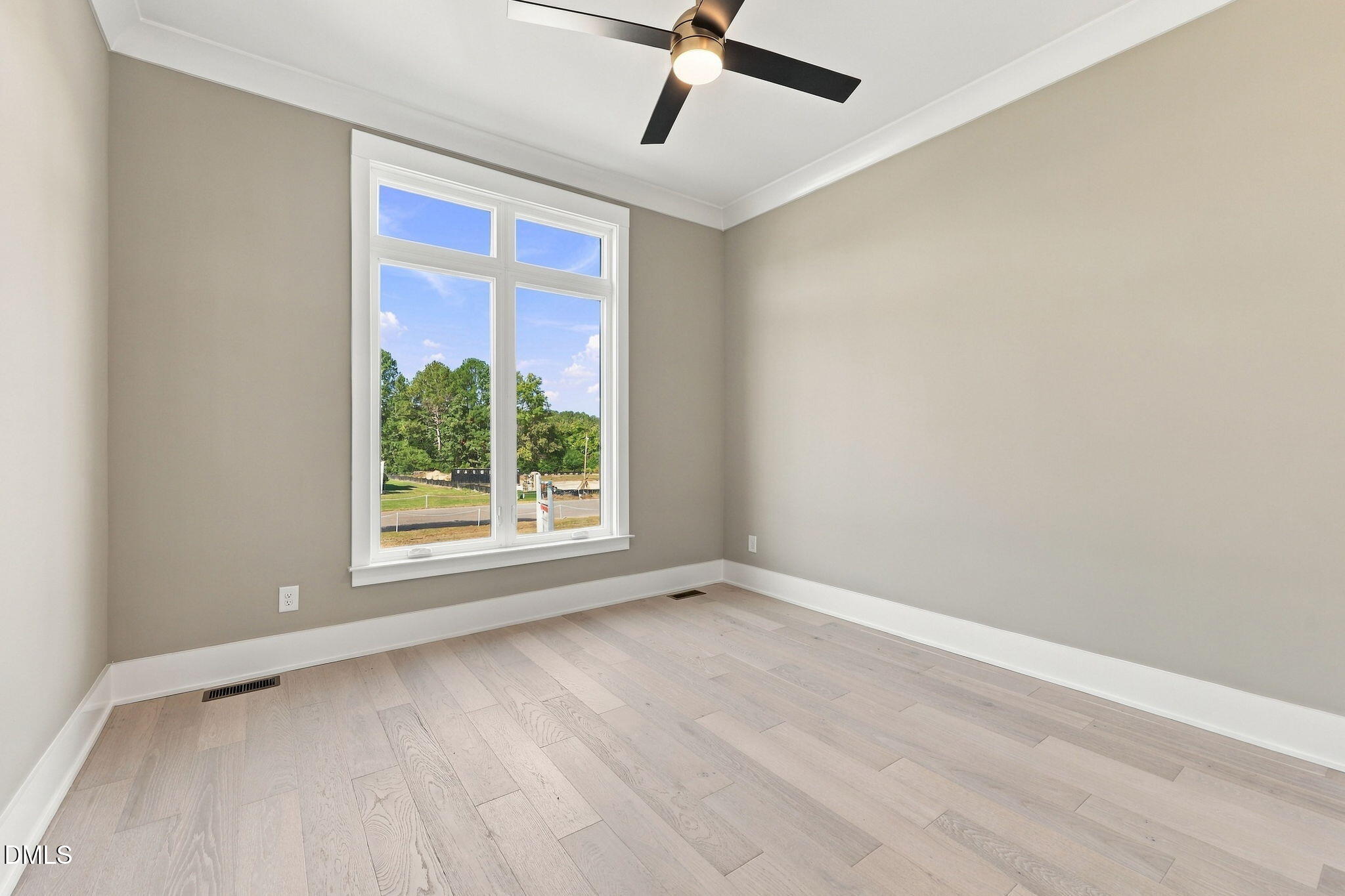2432 Rosslare Mews Lane