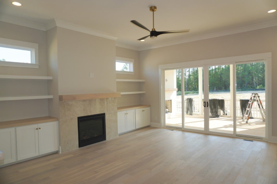 2432 Rosslare Mews Lane