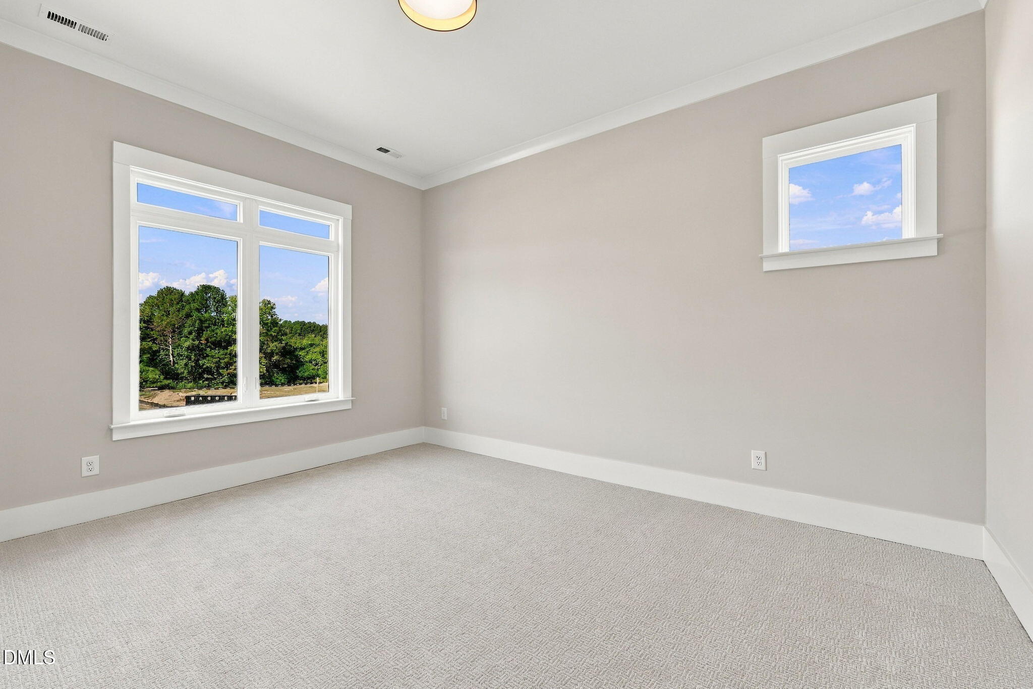 2432 Rosslare Mews Lane